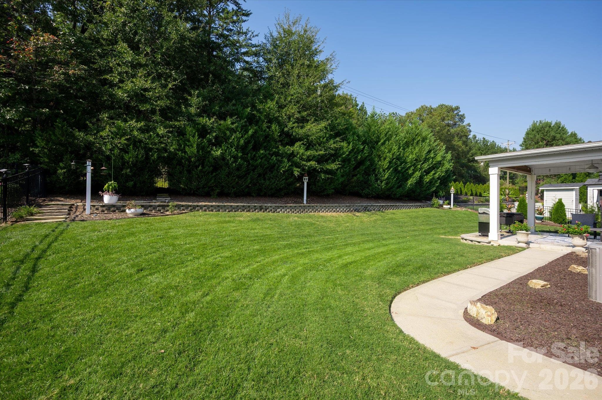 Single Family Residence at 7051 Wyngate Place, Lancaster, photo 27 of 30