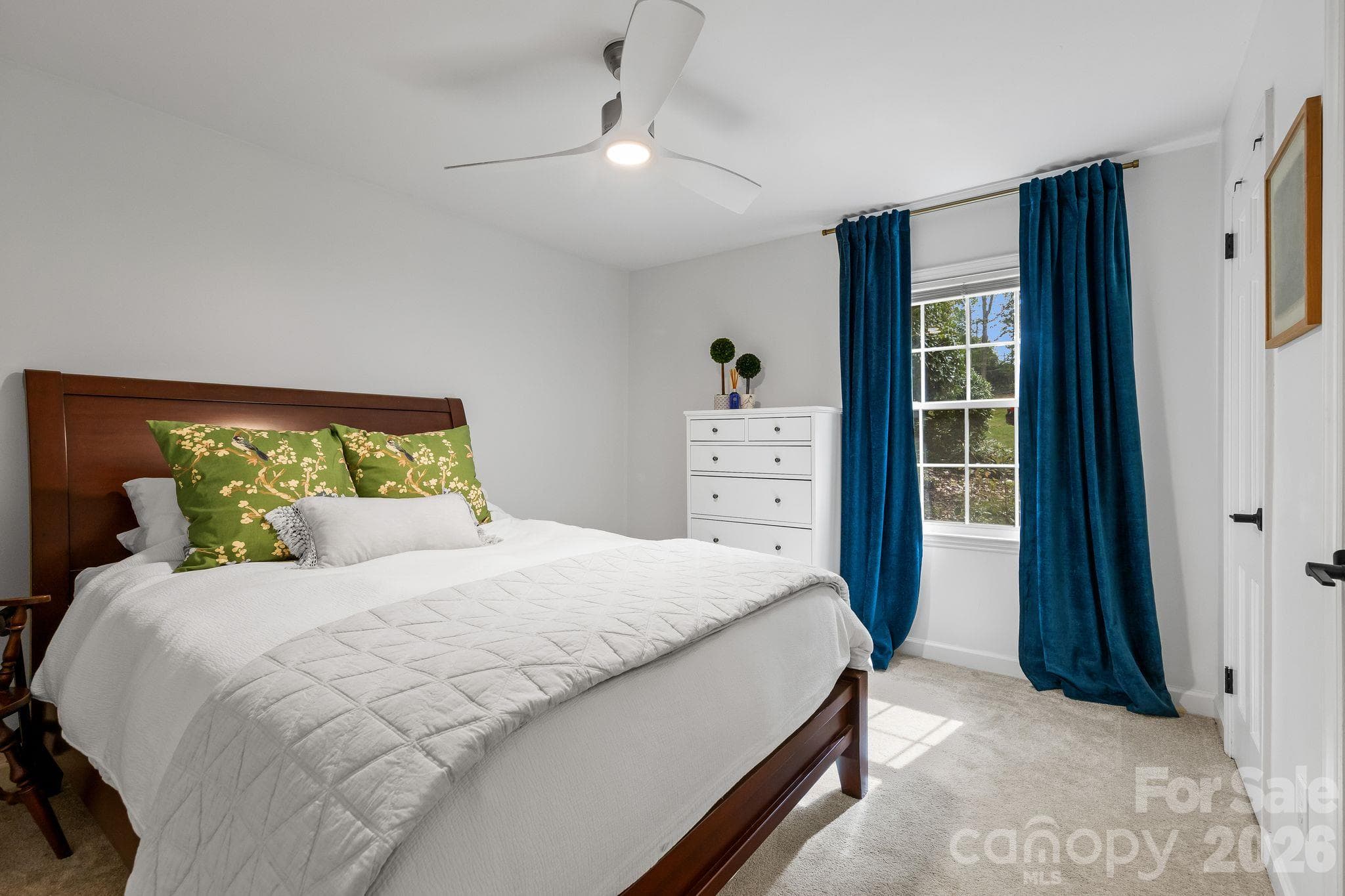 Single Family Residence at 4015 Oldfield Road, Charlotte, photo 28 of 48