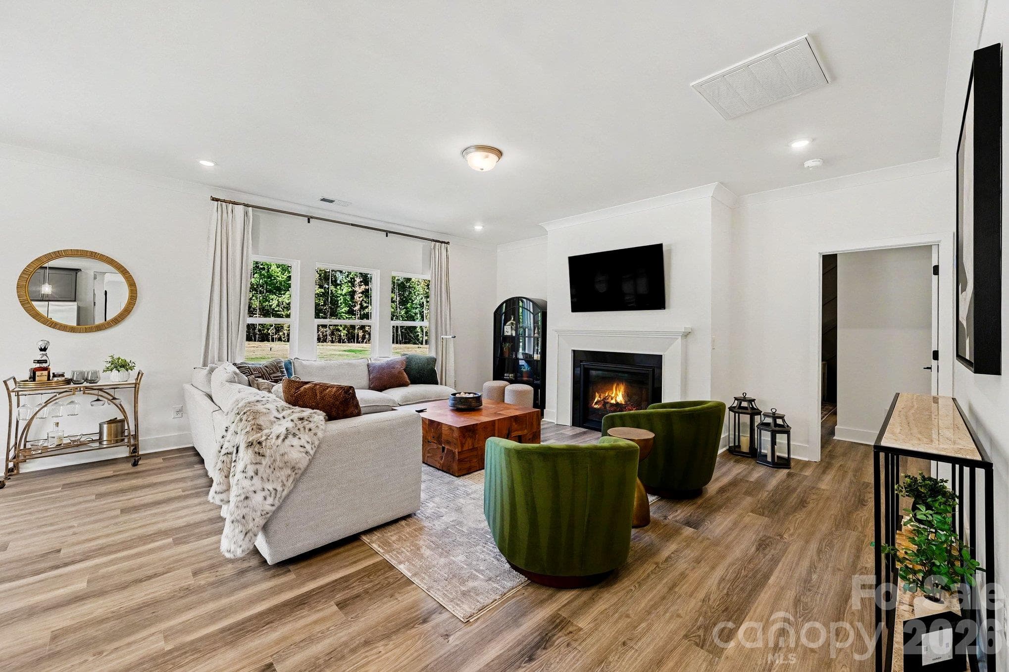 *Photo is of the same floor plan completed. - 2041 Haverhill Lane, York