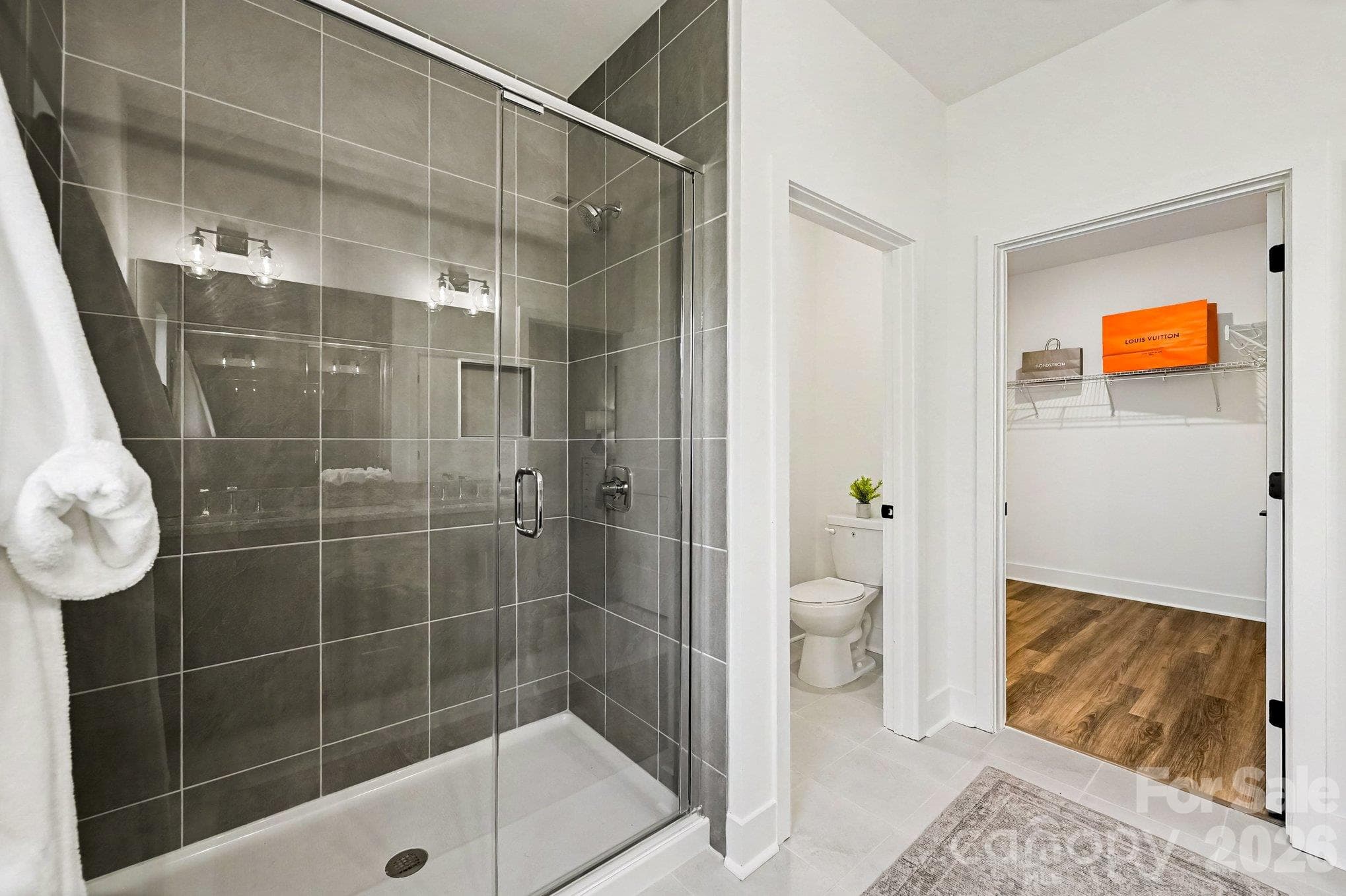 *Photo is of the same floor plan completed. - 2041 Haverhill Lane, York
