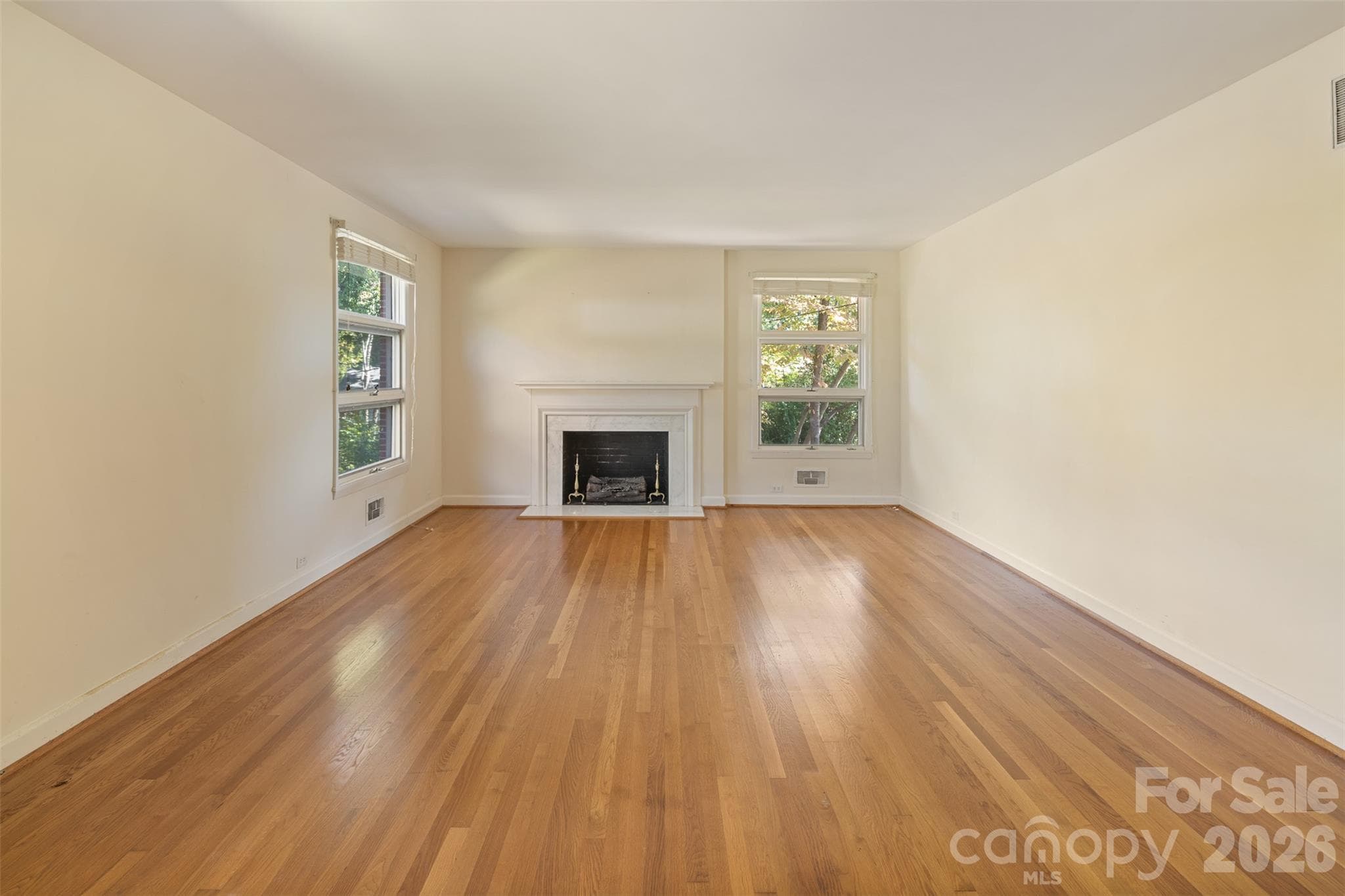 Single Family Residence at 160 17th Avenue NW, Hickory, photo 10 of 48