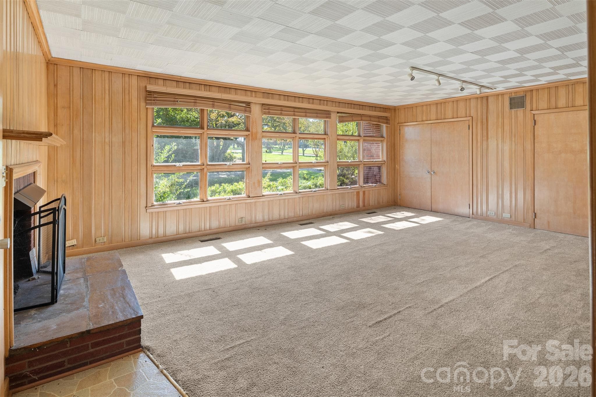 Single Family Residence at 160 17th Avenue NW, Hickory, photo 22 of 48