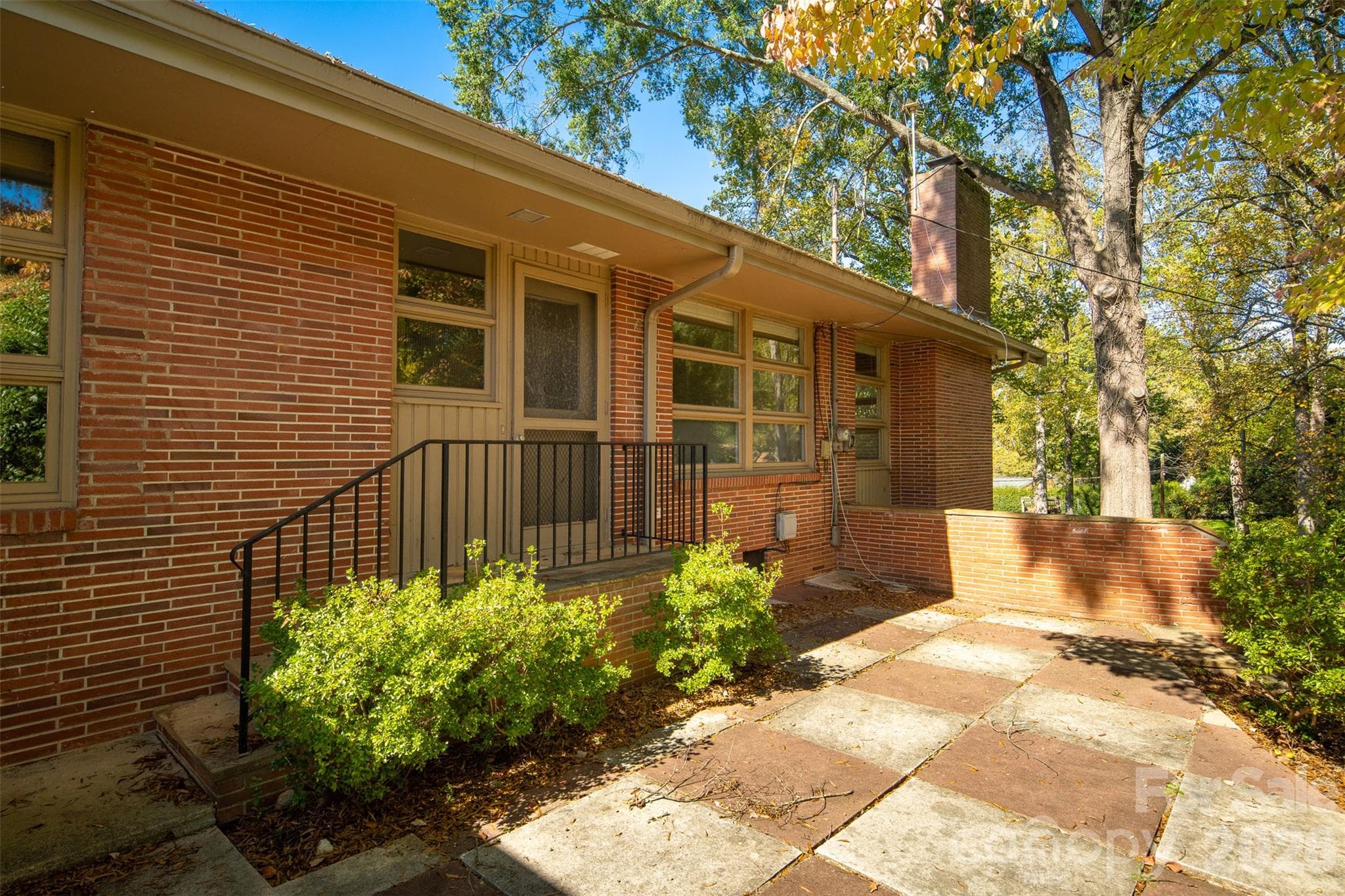 Single Family Residence at 160 17th Avenue NW, Hickory, photo 41 of 48