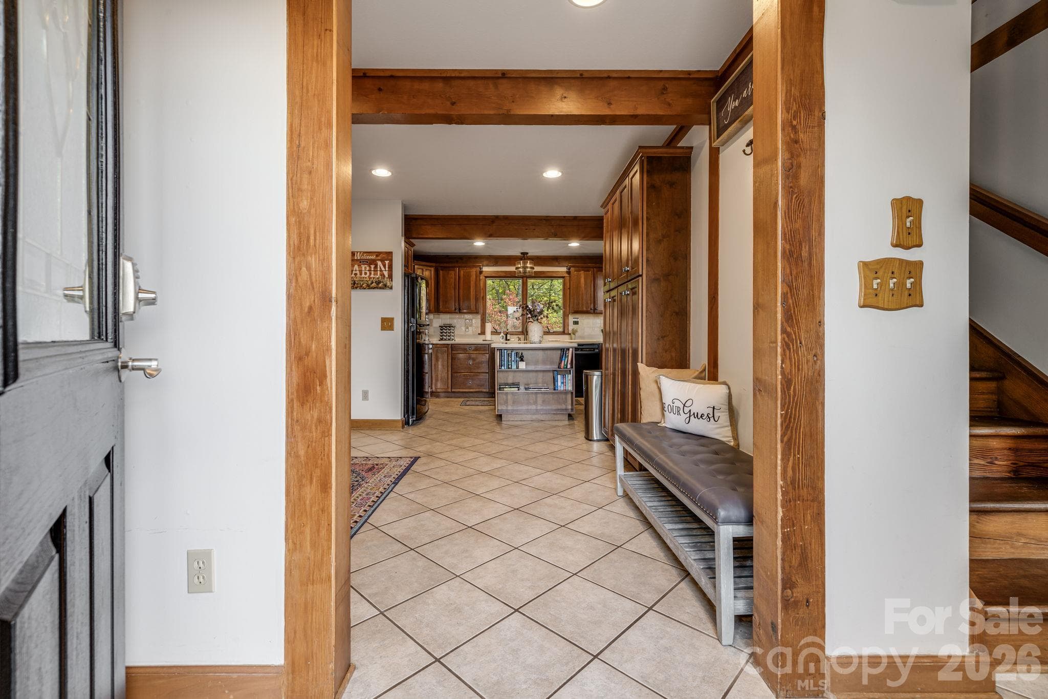 Entrance - 28 Nantahala Ridge, Bryson City