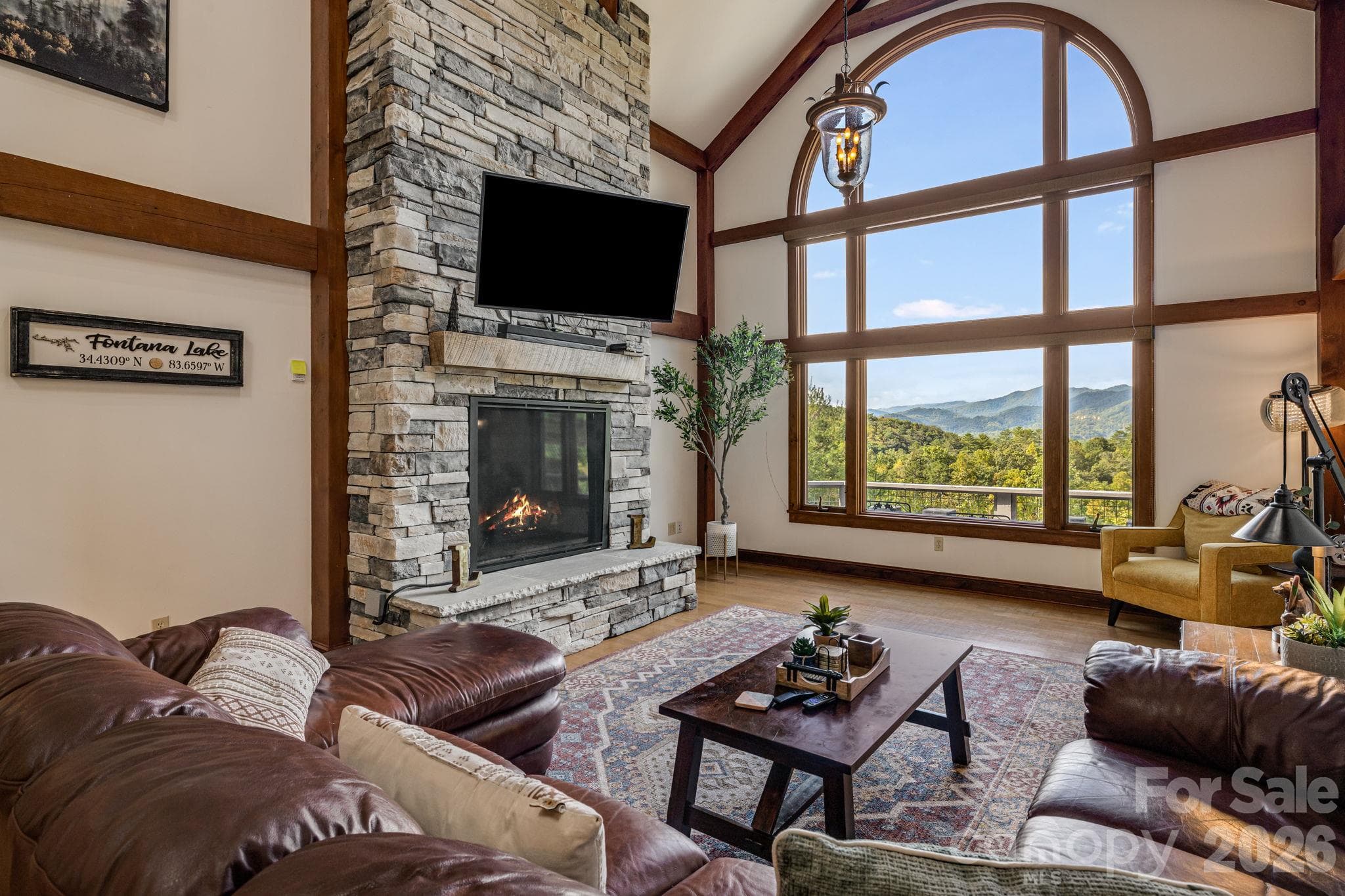Living Room - 28 Nantahala Ridge, Bryson City