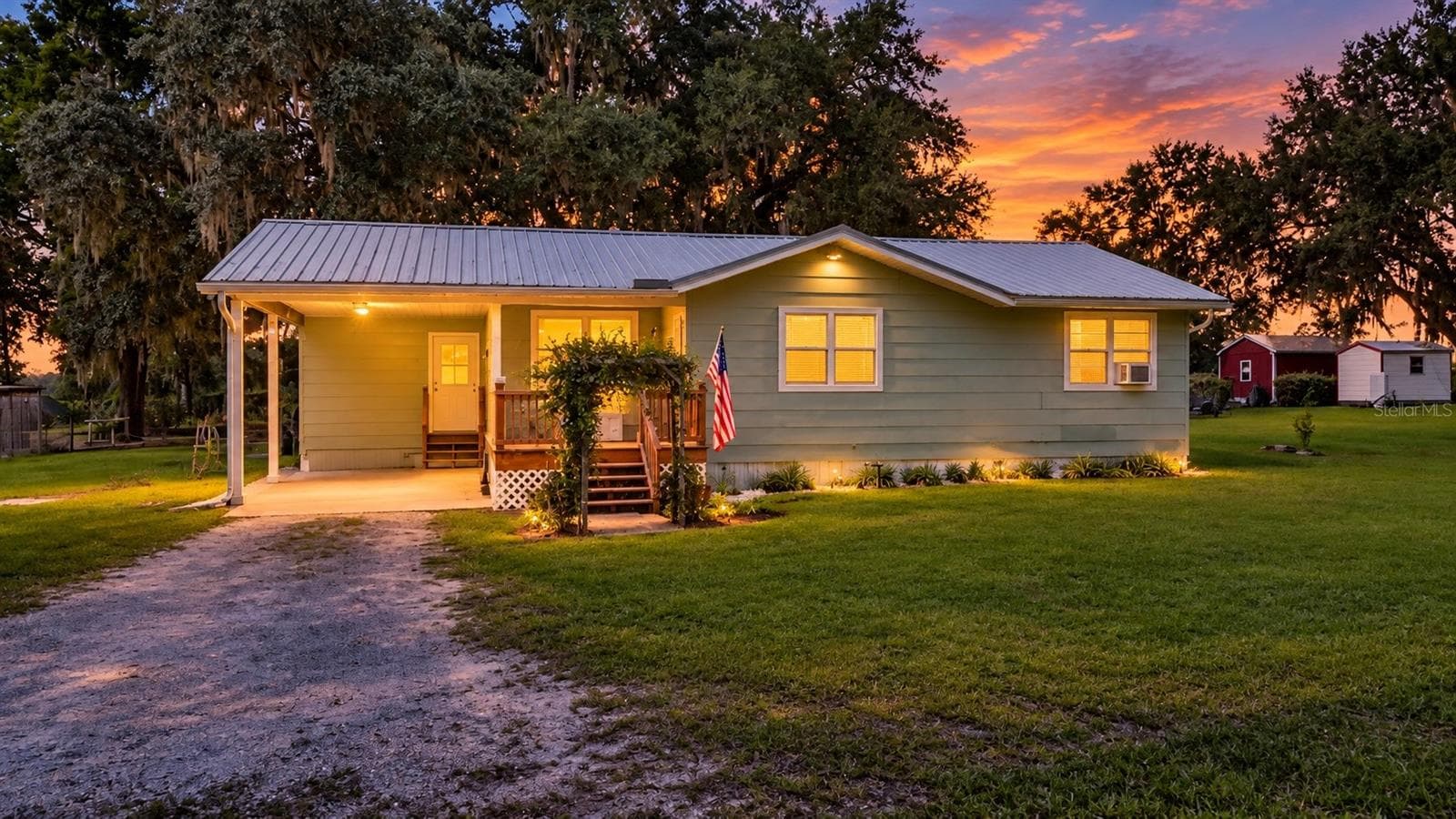 Single Family Residence at 11980 SW 147TH PL, DUNNELLON, photo 2 of 77
