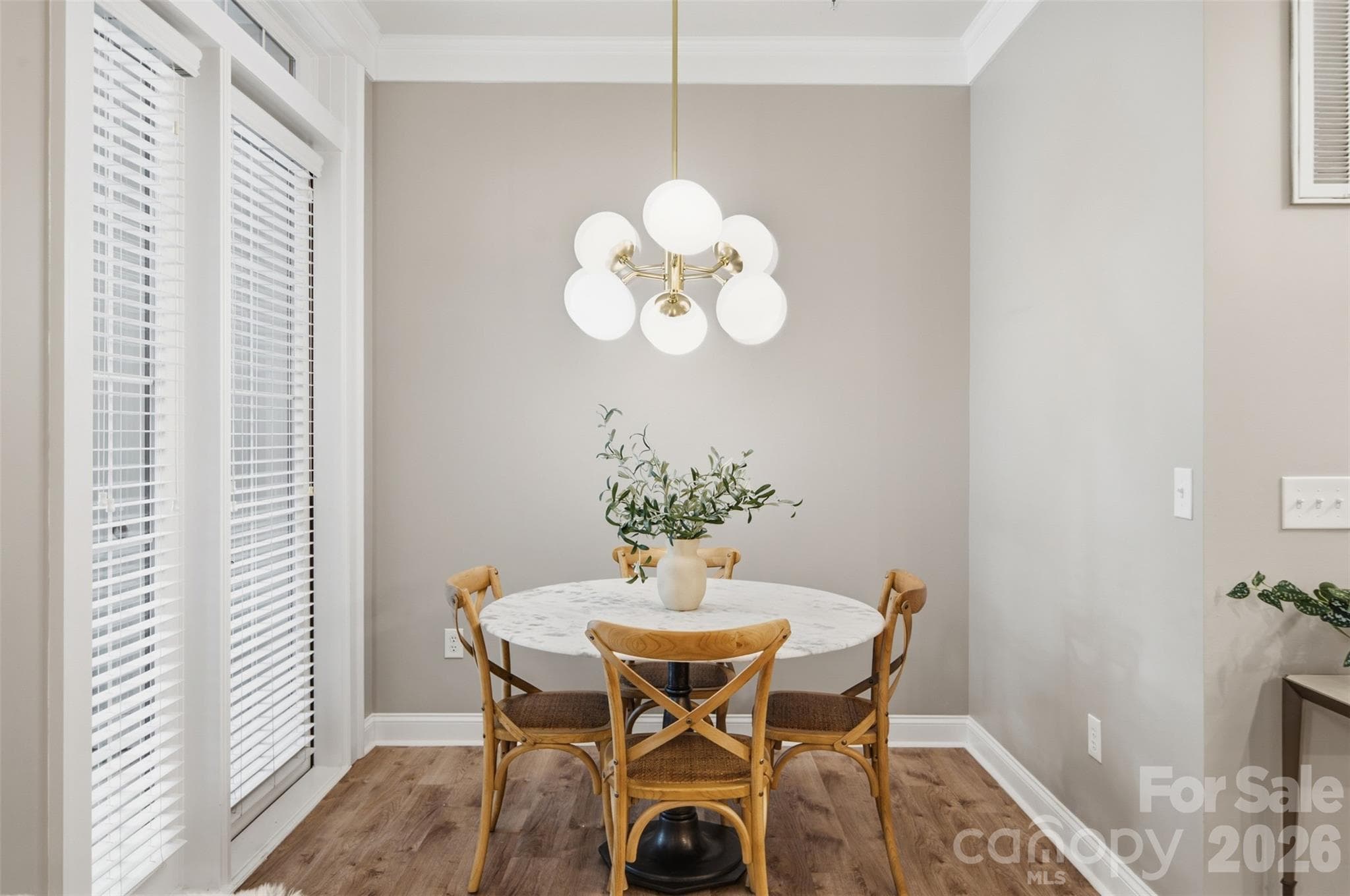 Condominium at 2810 Selwyn Avenue, Charlotte, photo 10 of 28