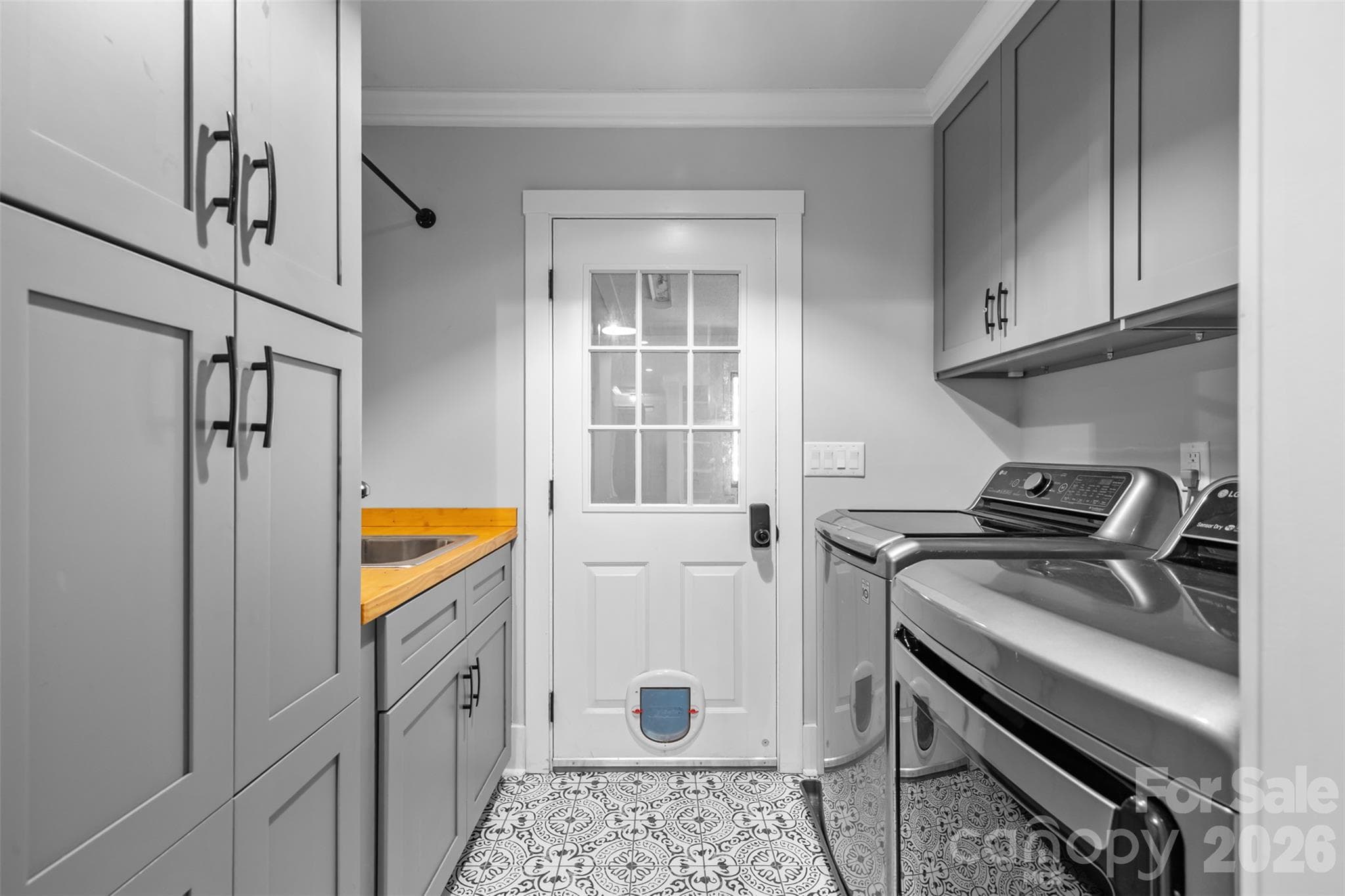 Updated laundry room - 6 Catawba Ridge Court, Clover