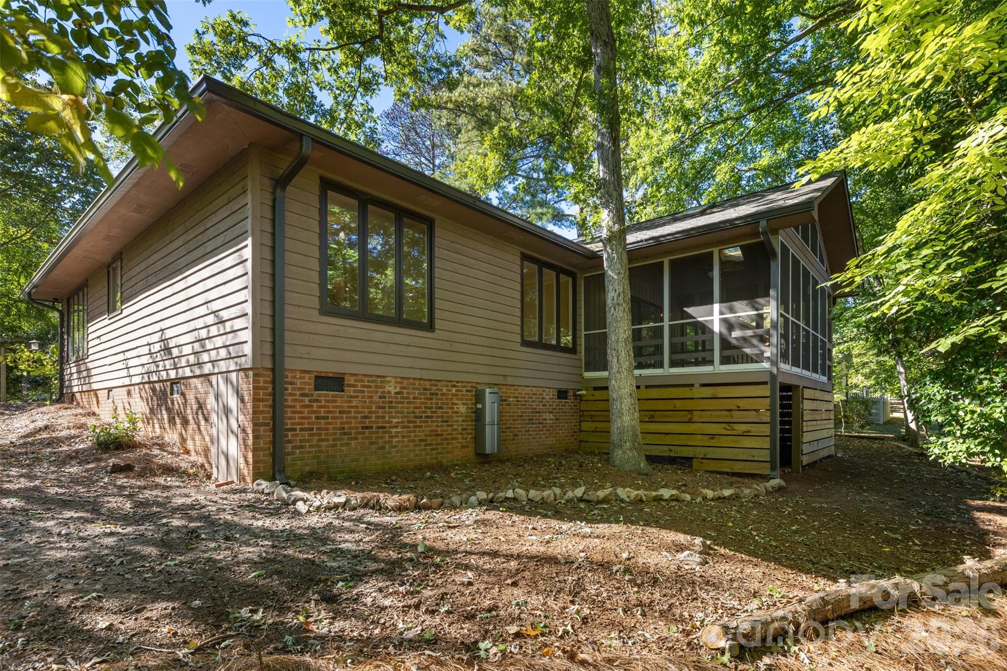 Single Family Residence at 6 Catawba Ridge Court, Clover, photo 26 of 26