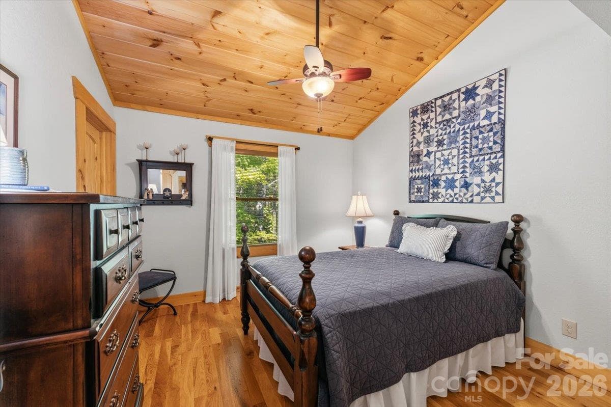 Bedroom Upstairs - 1016 Horizon Trail, Nebo