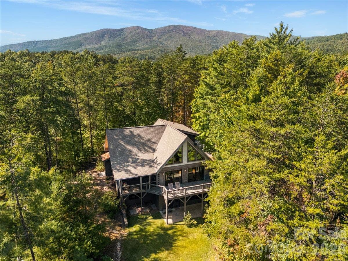 View of House with Dobson's Knob in Background - 1016 Horizon Trail, Nebo