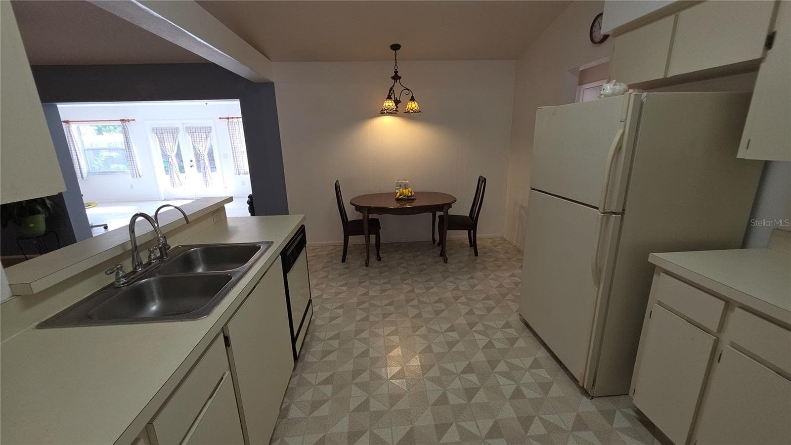 Kitchen - 7514 HERRICKS LOOP, ORLANDO