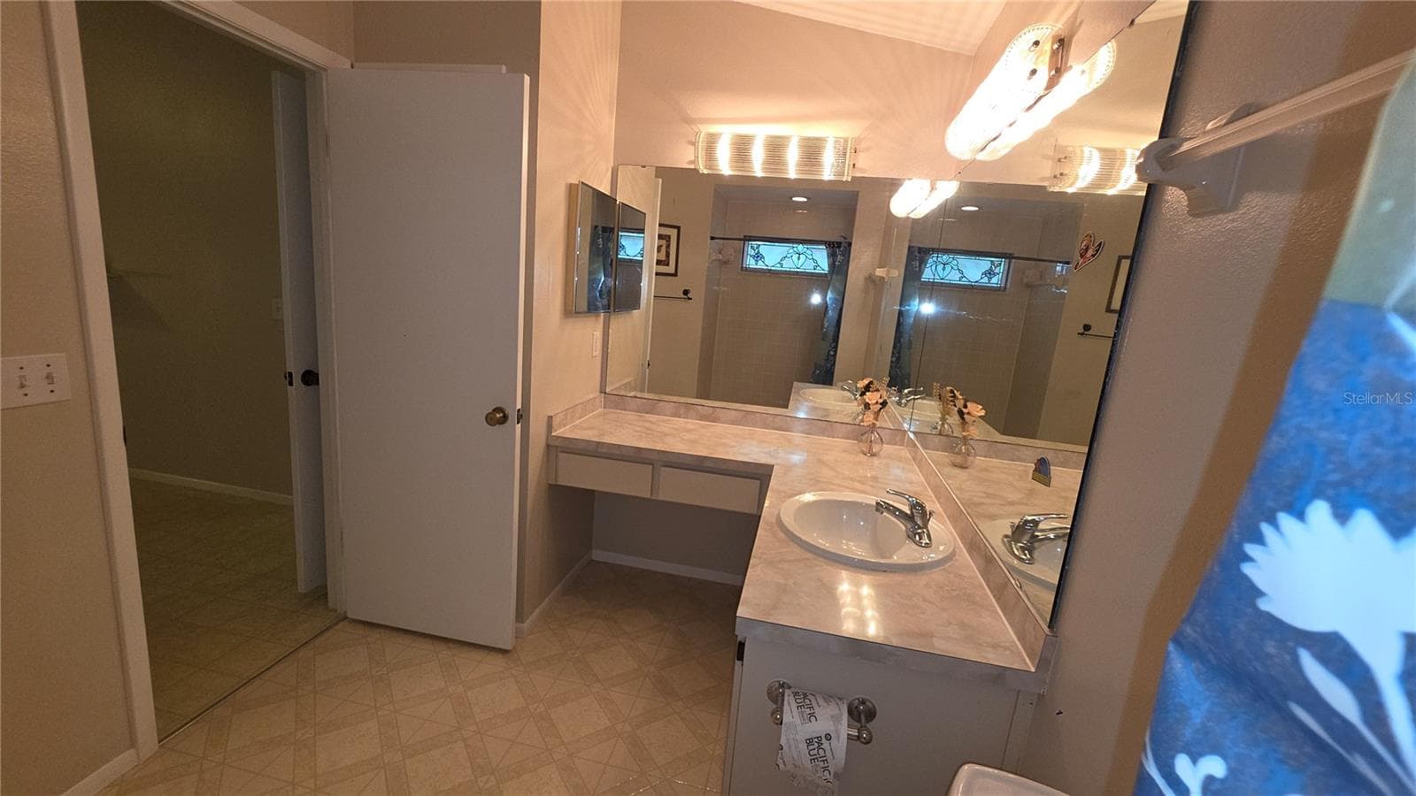 Primary Bath - Vanity - 7514 HERRICKS LOOP, ORLANDO