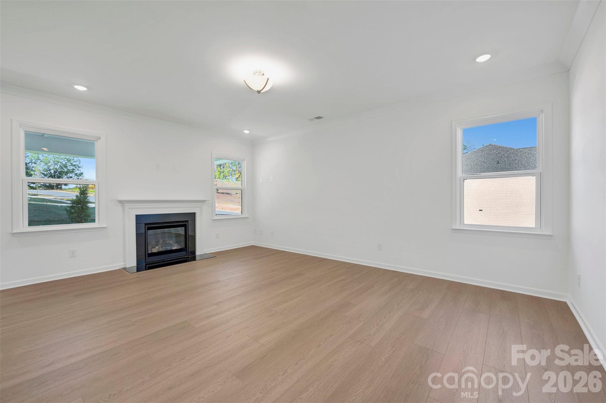 Family room - 2970 Ballenger Street, Kannapolis