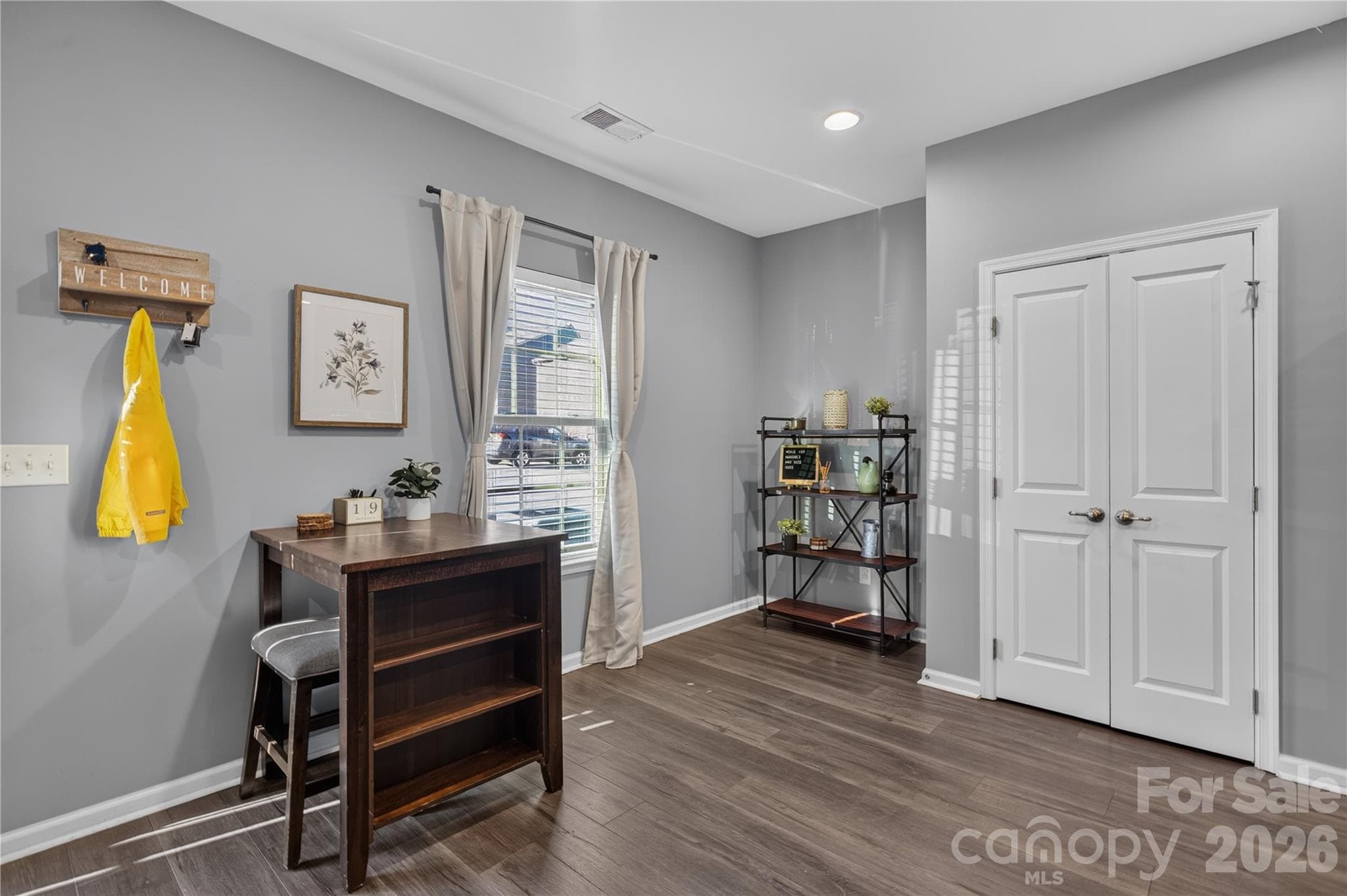 Townhouse at 1710 Evergreen Drive, Charlotte, photo 9 of 27