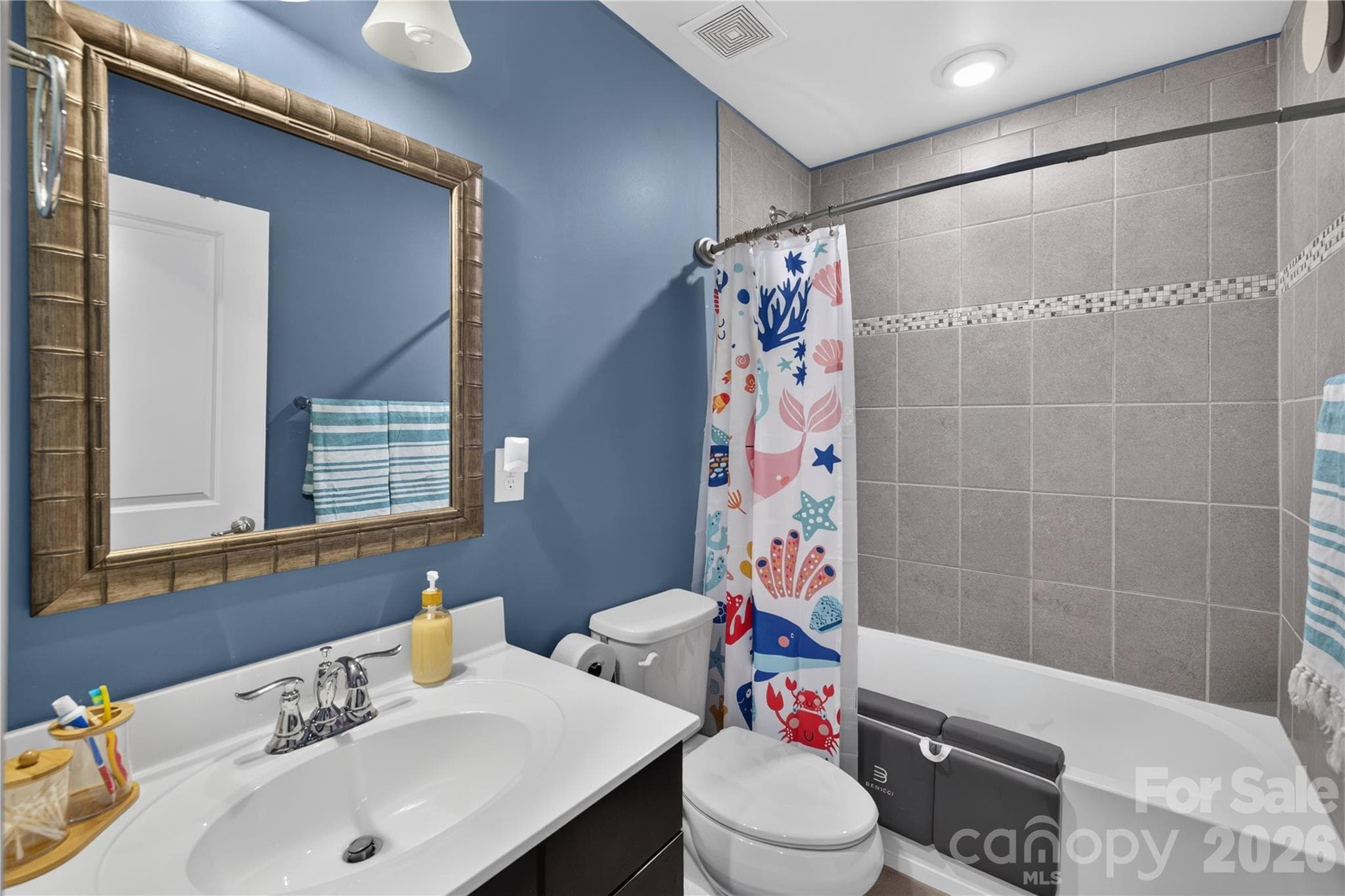 Townhouse at 1710 Evergreen Drive, Charlotte, photo 20 of 27