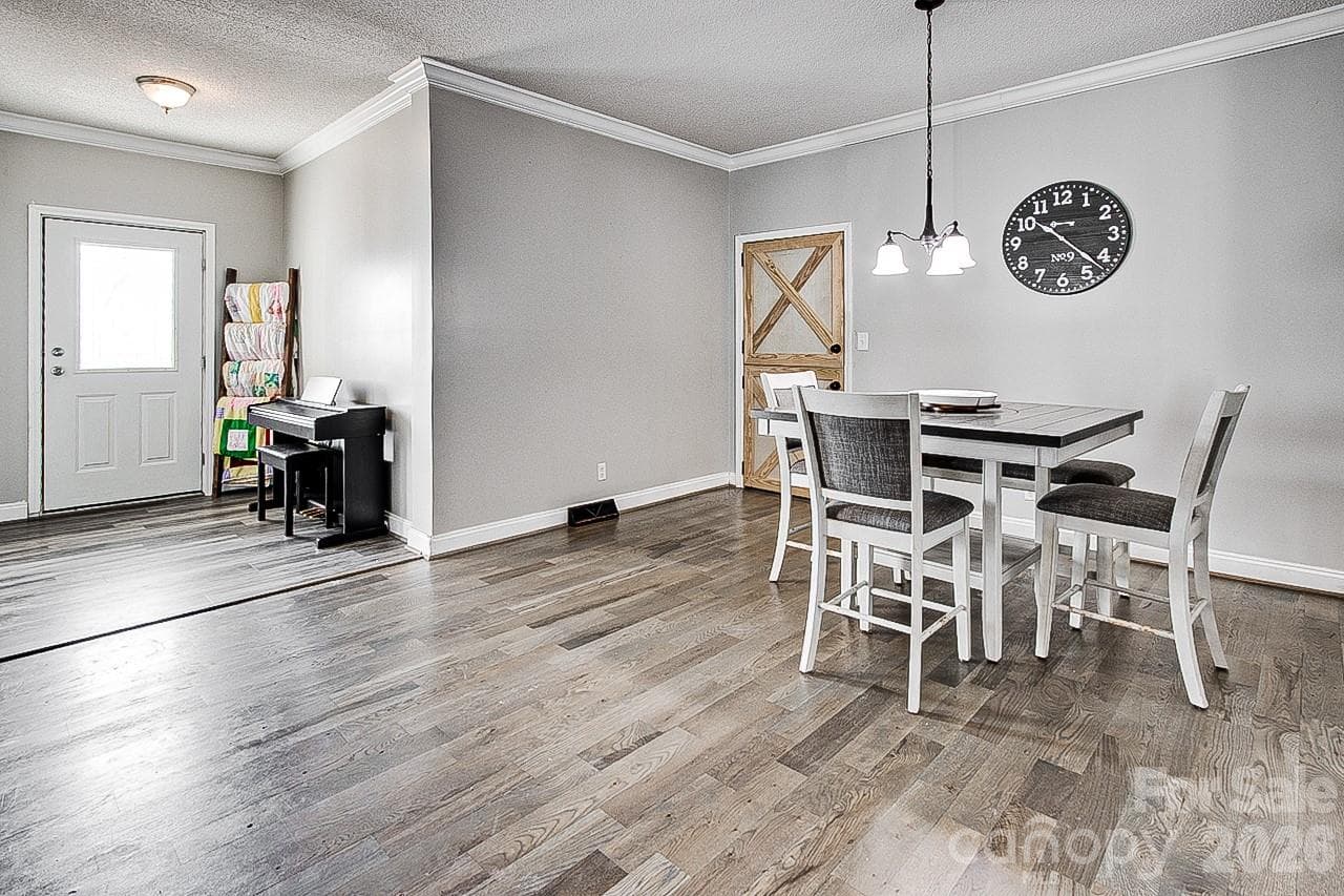 Single Family Residence at 4561 Shelton Country Road, Liberty, photo 10 of 48