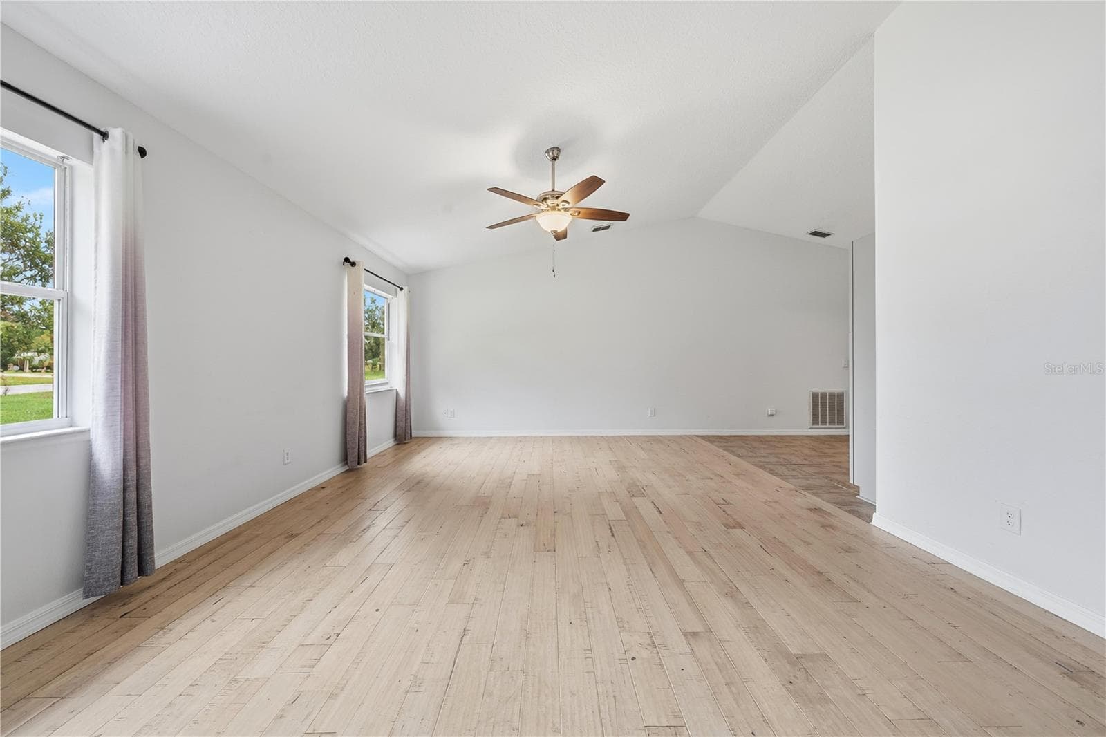 Single Family Residence at 1160 7TH ST, ORANGE CITY, photo 10 of 47