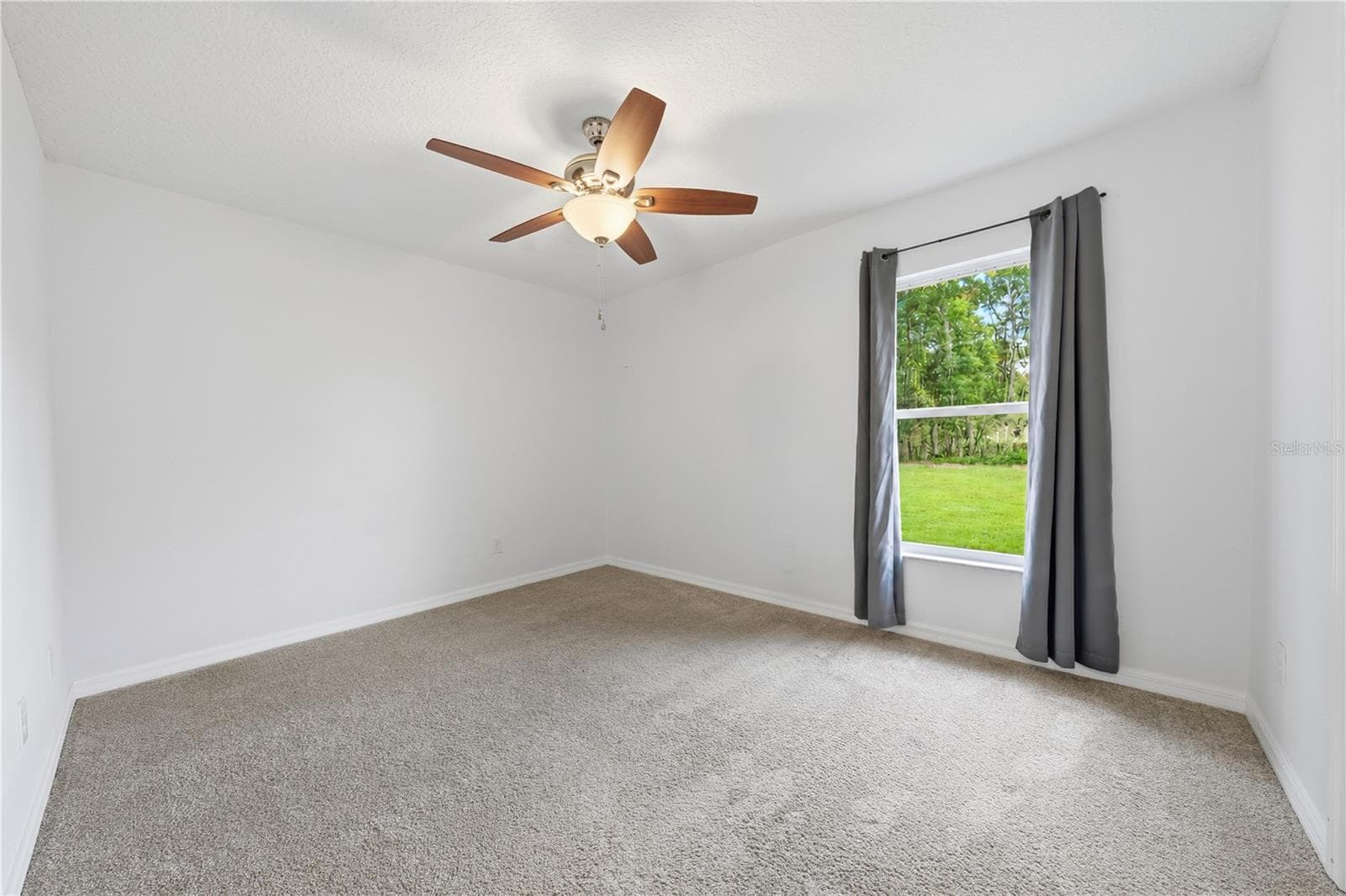 Single Family Residence at 1160 7TH ST, ORANGE CITY, photo 14 of 47