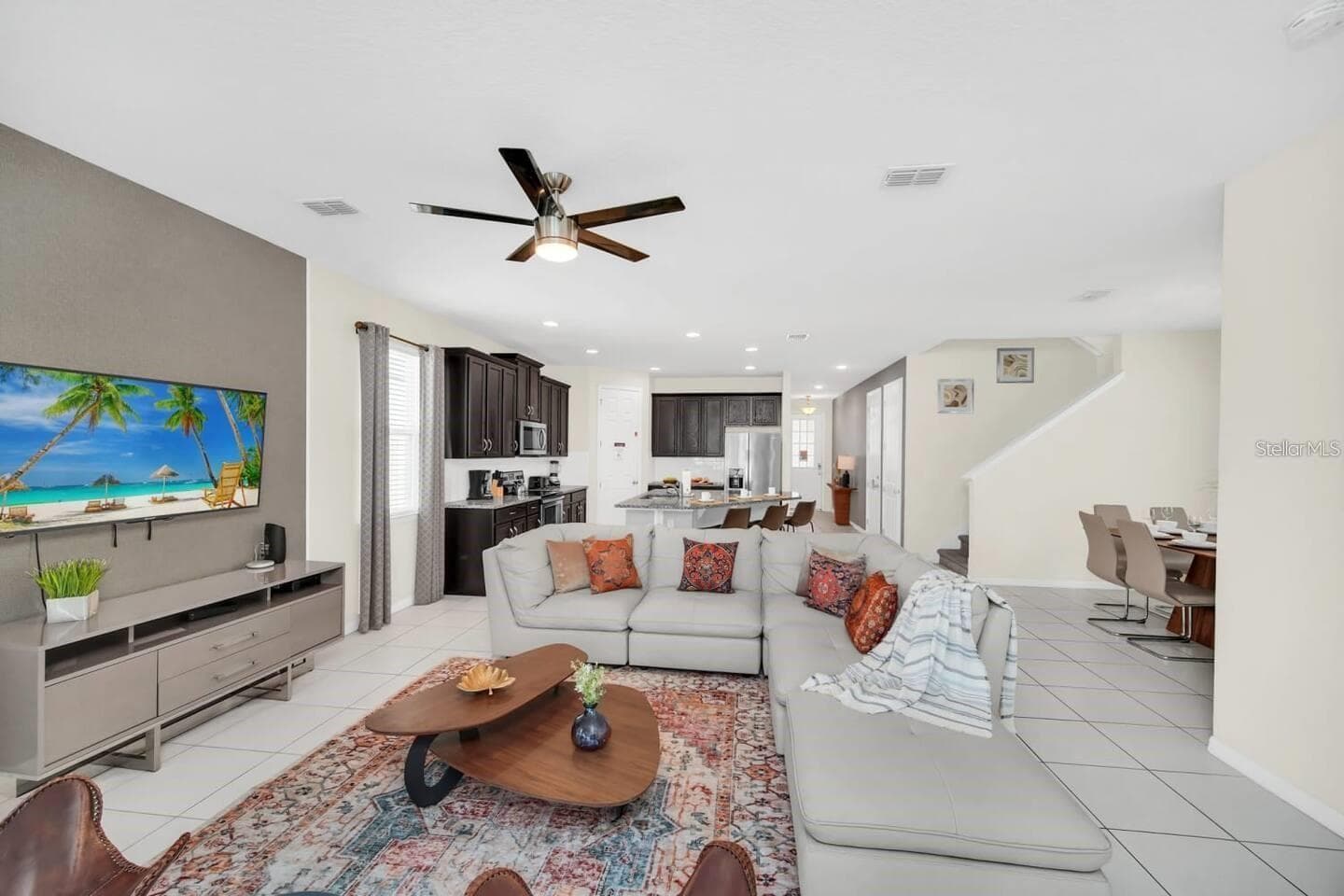Single Family Residence at 9009 EGRET MILLS TER, KISSIMMEE, photo 3 of 60