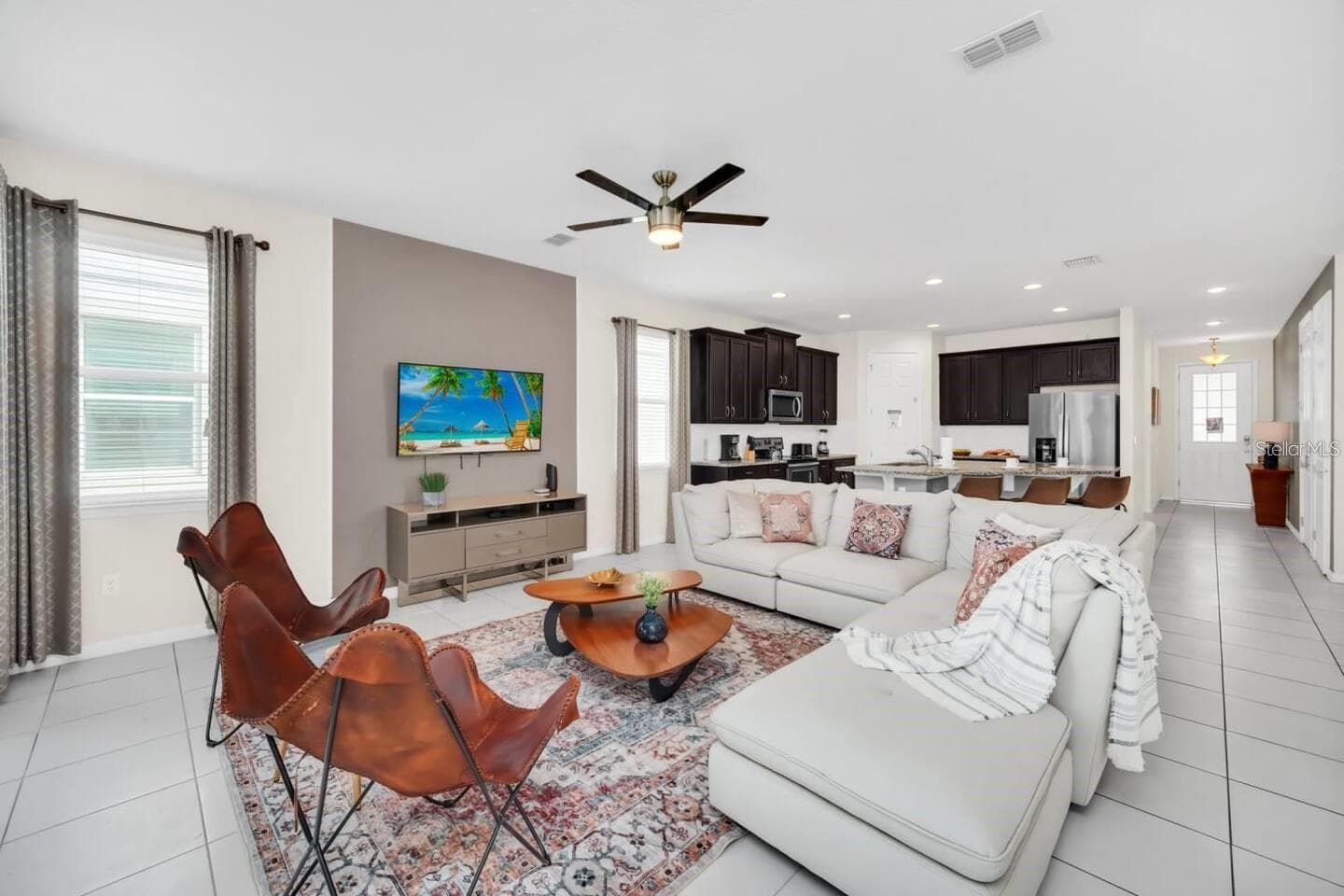 Single Family Residence at 9009 EGRET MILLS TER, KISSIMMEE, photo 5 of 60