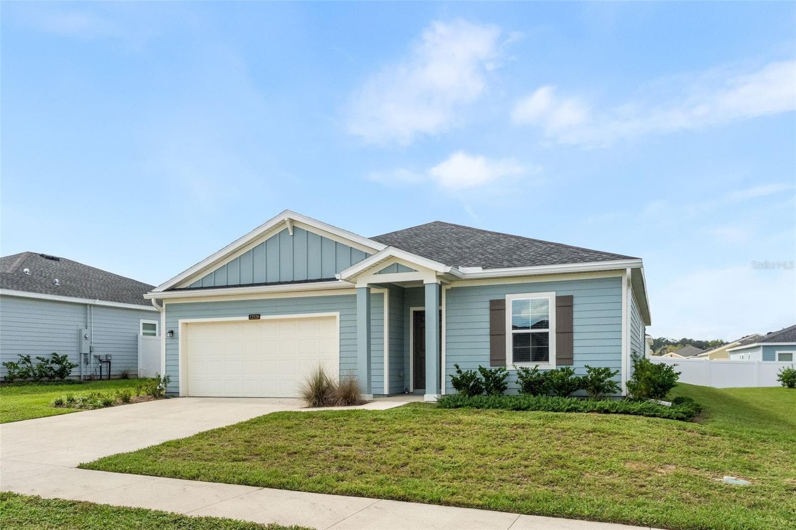 Single Family Residence at 12528 NW 138TH TER, ALACHUA, photo 3 of 44