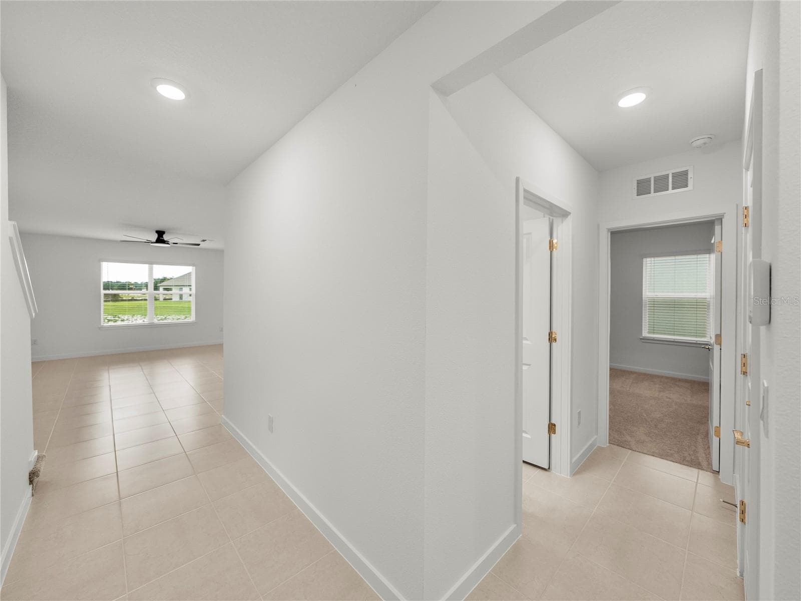 Front Entry Hall with recessed lighting - 1076 KISTNA DR, ZEPHYRHILLS