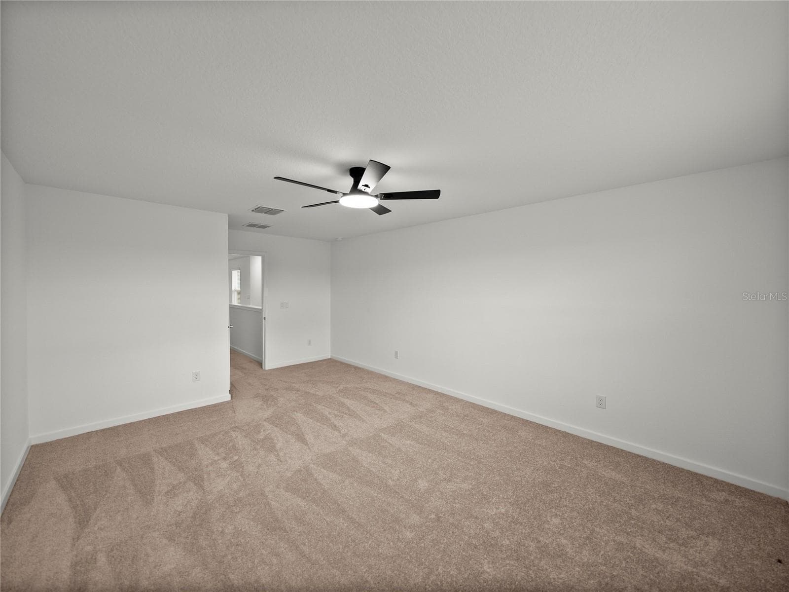 Alternate View of Primary Suite - 1076 KISTNA DR, ZEPHYRHILLS