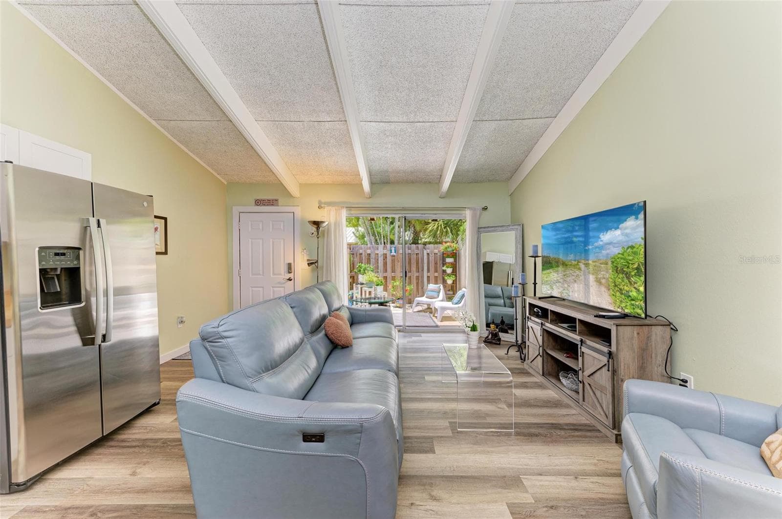 Condominium at 500 N JEFFERSON AVE #C3, SARASOTA, photo 3 of 24