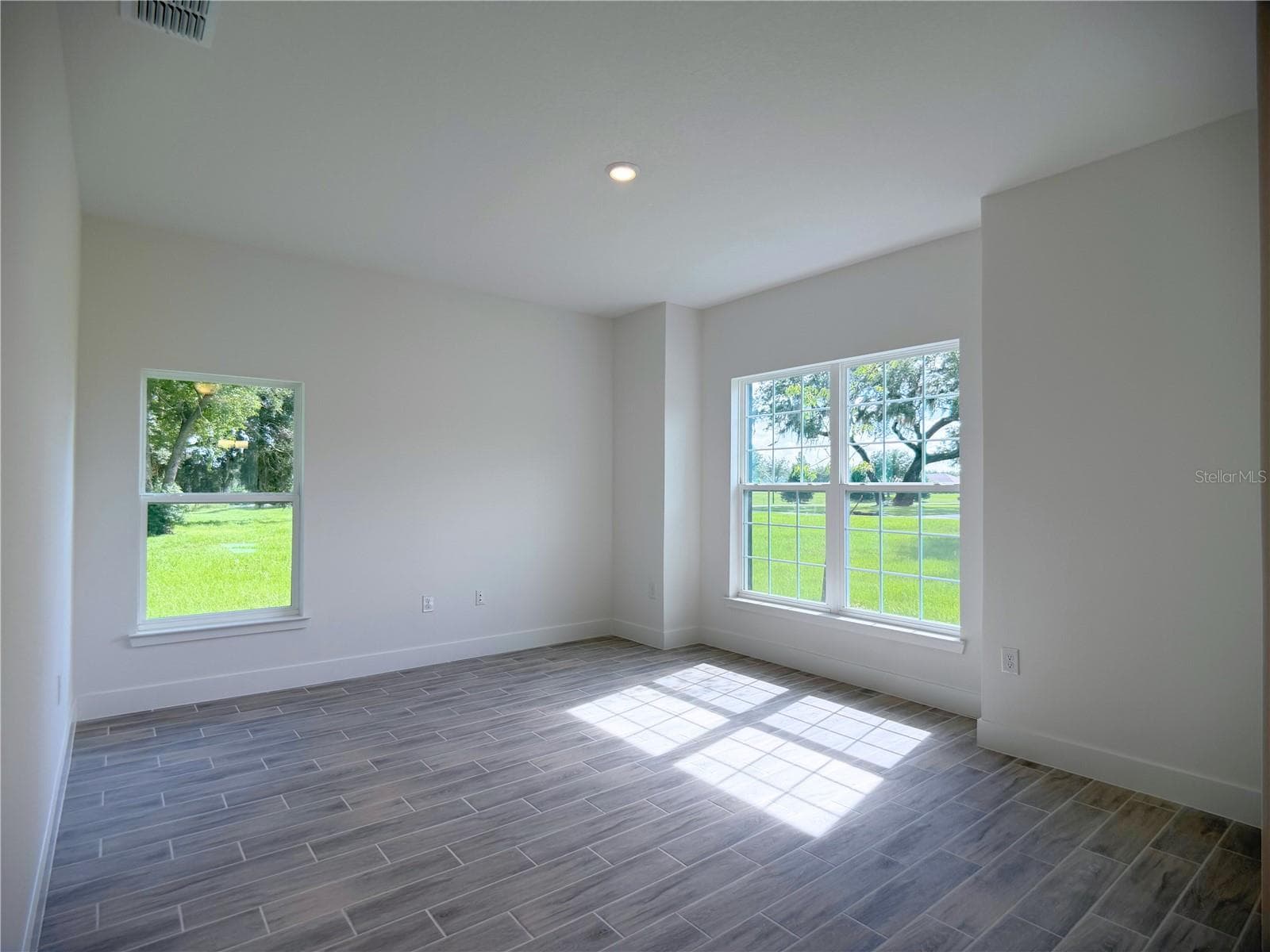 Single Family Residence at 36861 HIDDEN VIEW CIR, DADE CITY, photo 11 of 77