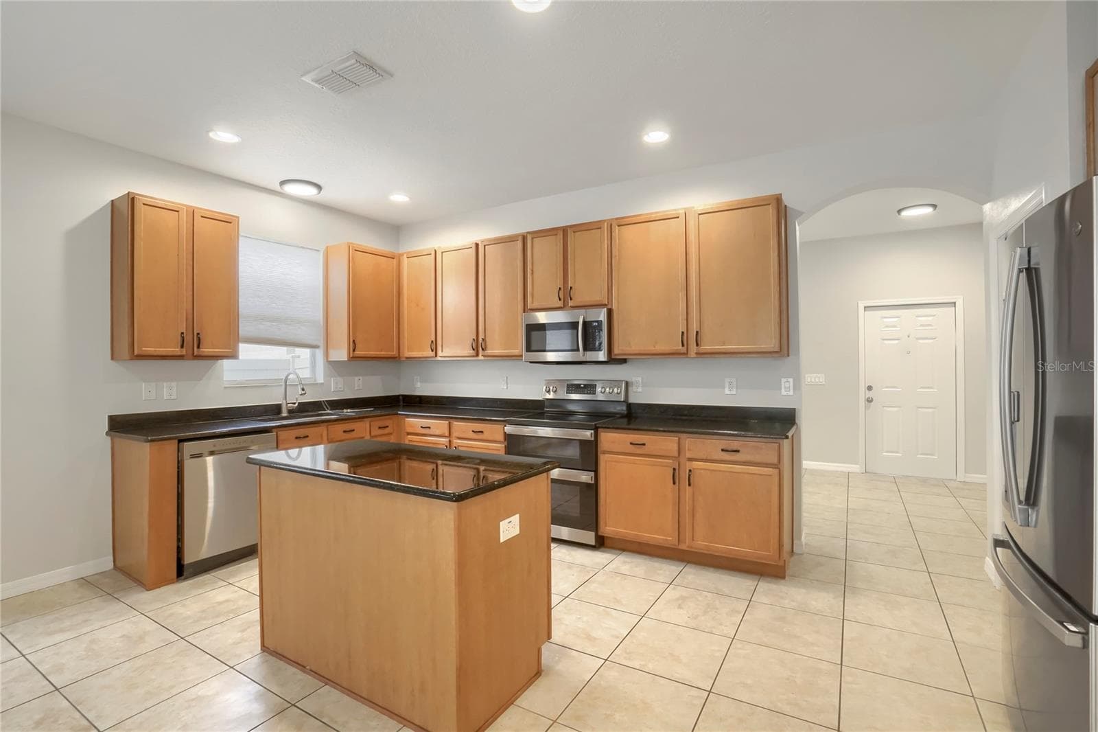 Kitchen - 15479 LONG CYPRESS DR, RUSKIN
