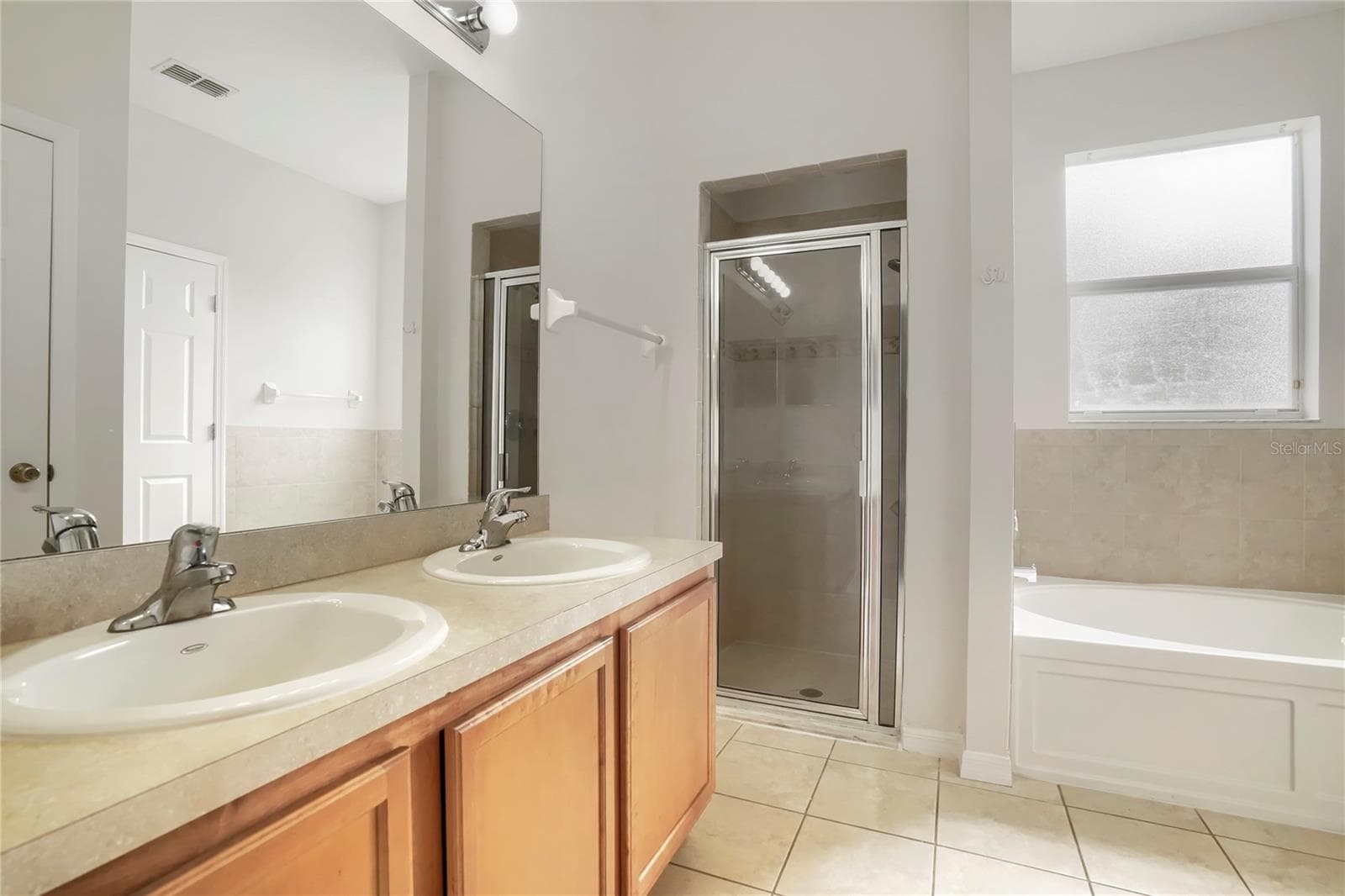 Primary Bathroom - 15479 LONG CYPRESS DR, RUSKIN