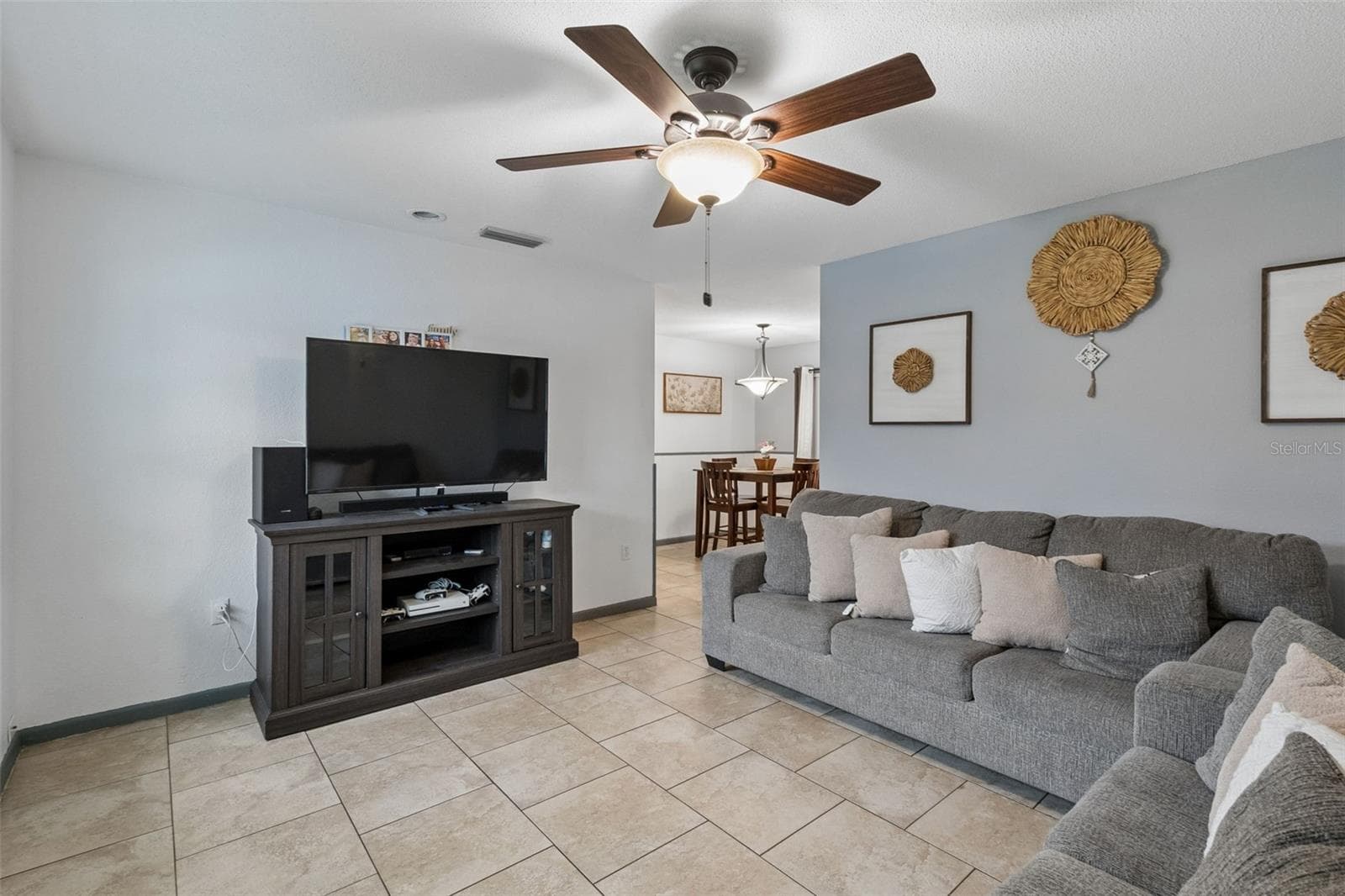 Single Family Residence at 6337 LIDO CT, ORLANDO, photo 4 of 17