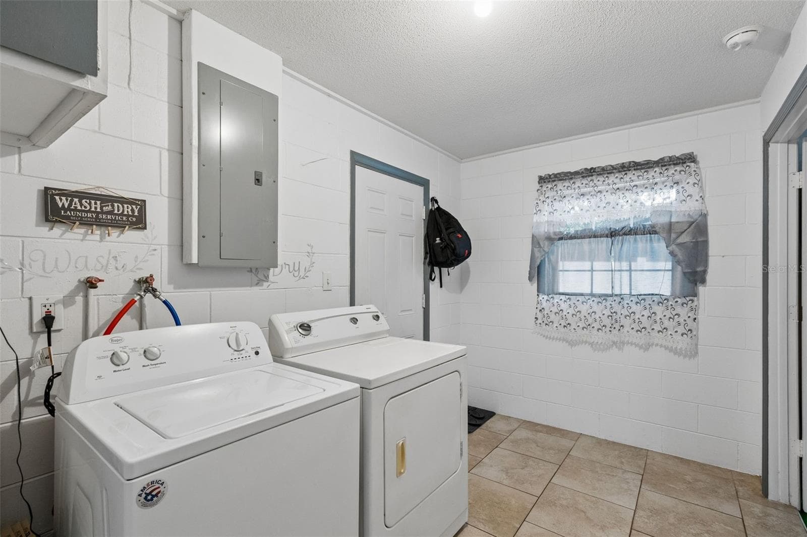 Single Family Residence at 6337 LIDO CT, ORLANDO, photo 15 of 17