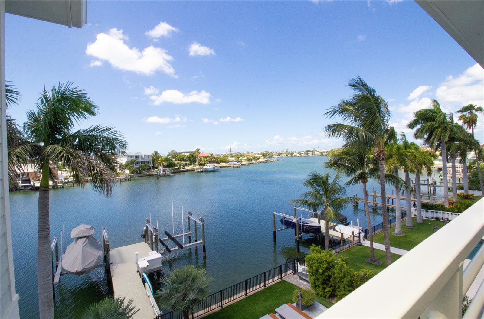 Single Family Residence at 271 S JULIA CIR, ST PETE BEACH, photo 2 of 87