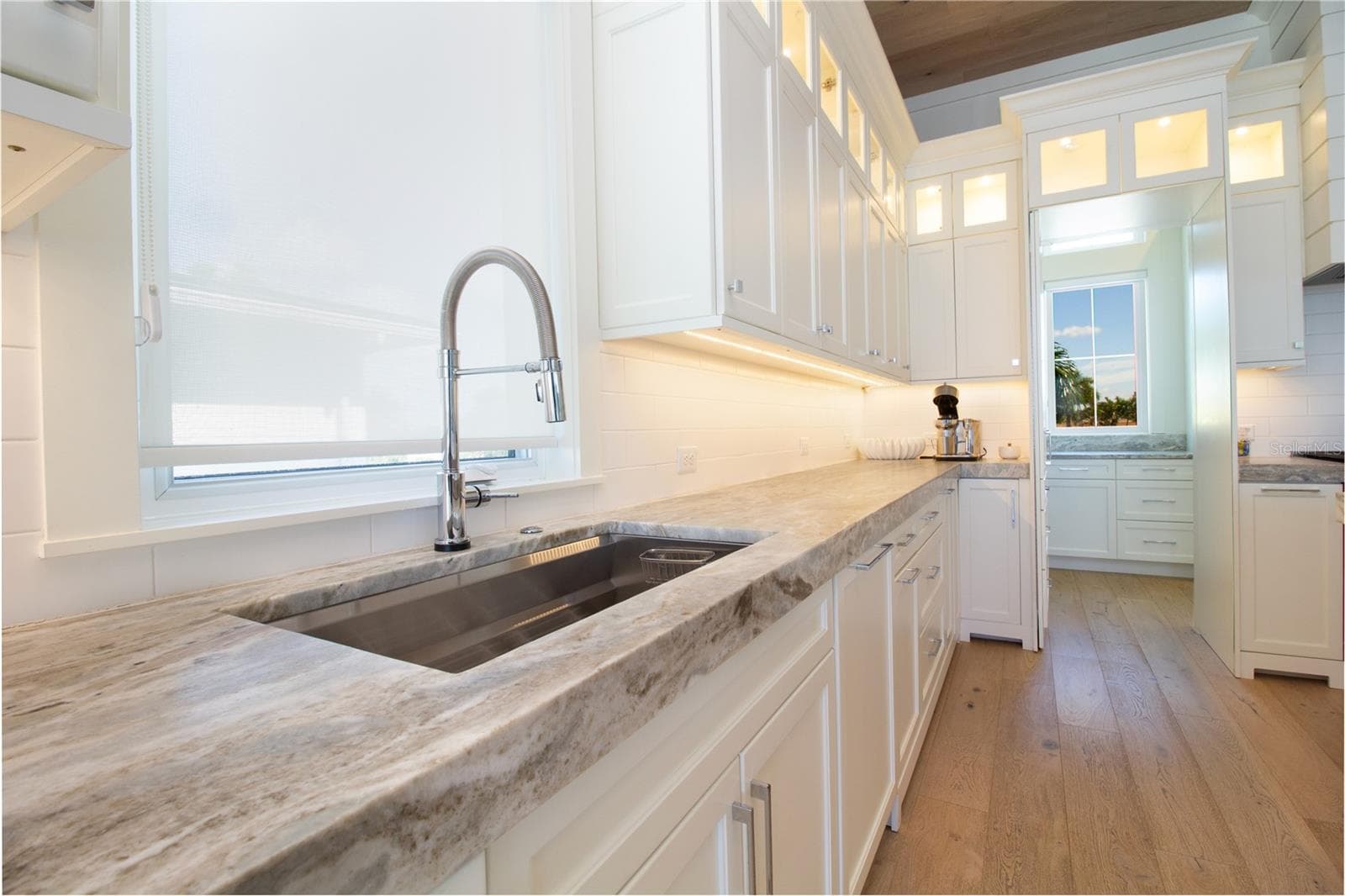 Single Family Residence at 271 S JULIA CIR, ST PETE BEACH, photo 12 of 87