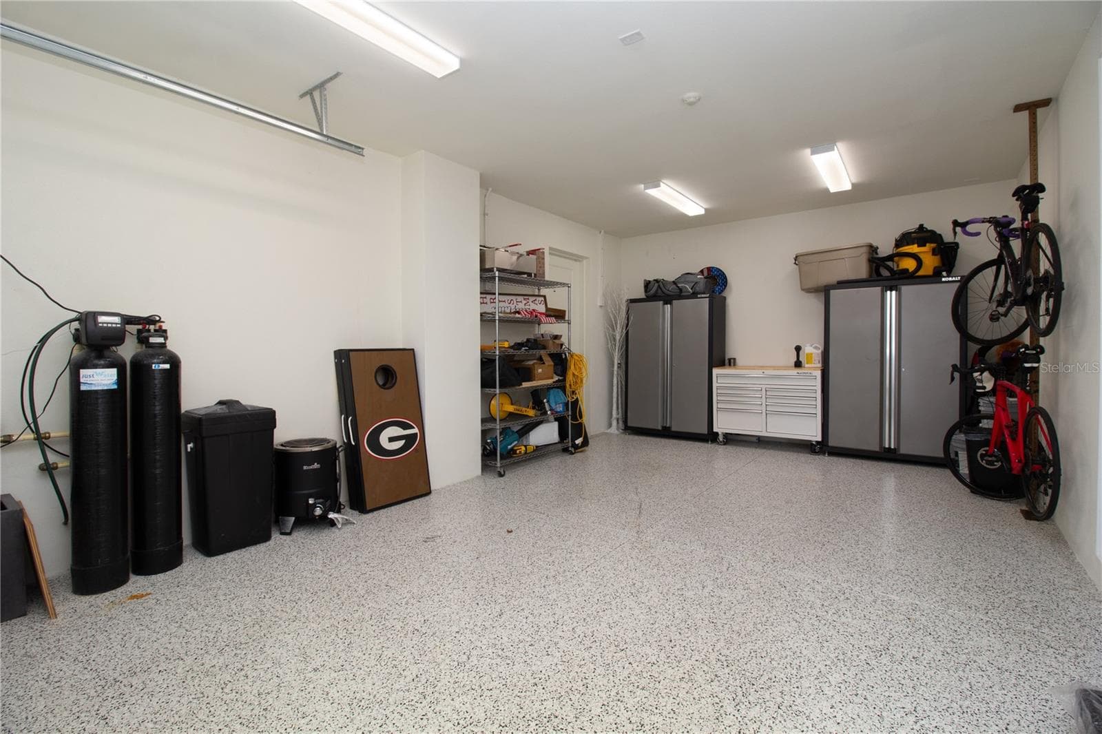 One Car Garage - 271 S JULIA CIR, ST PETE BEACH