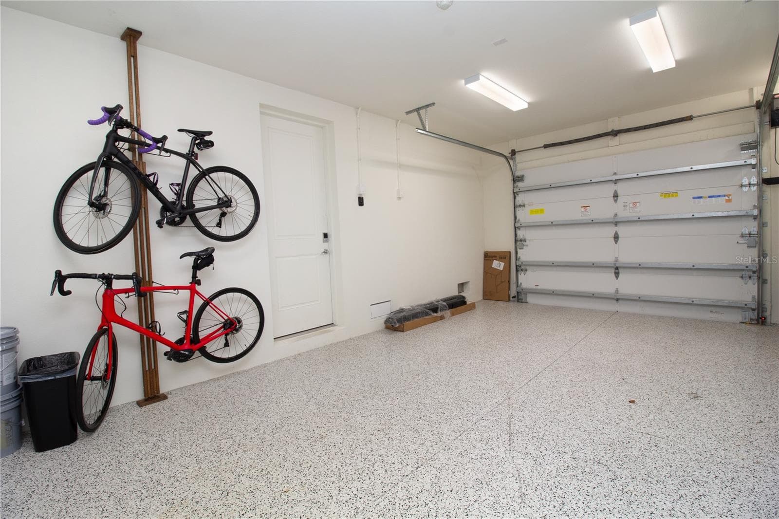 One Car Garage - 271 S JULIA CIR, ST PETE BEACH
