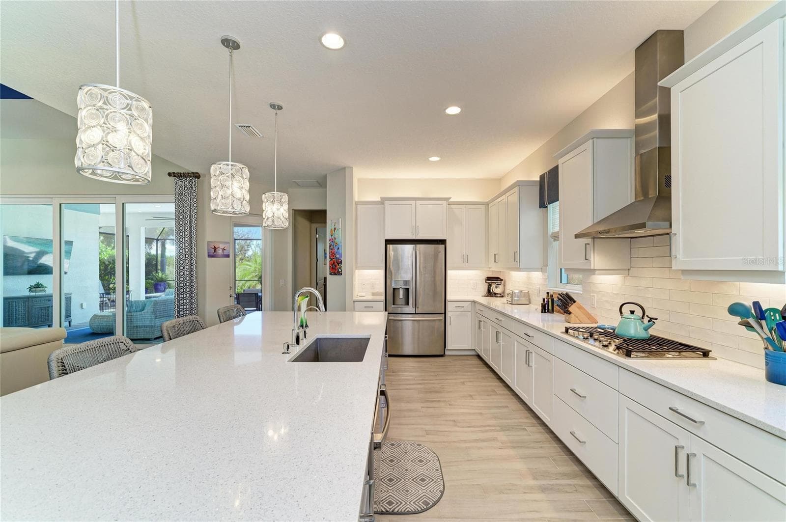 Single Family Residence at 8269 GRANDE SHORES DR, SARASOTA, photo 23 of 90