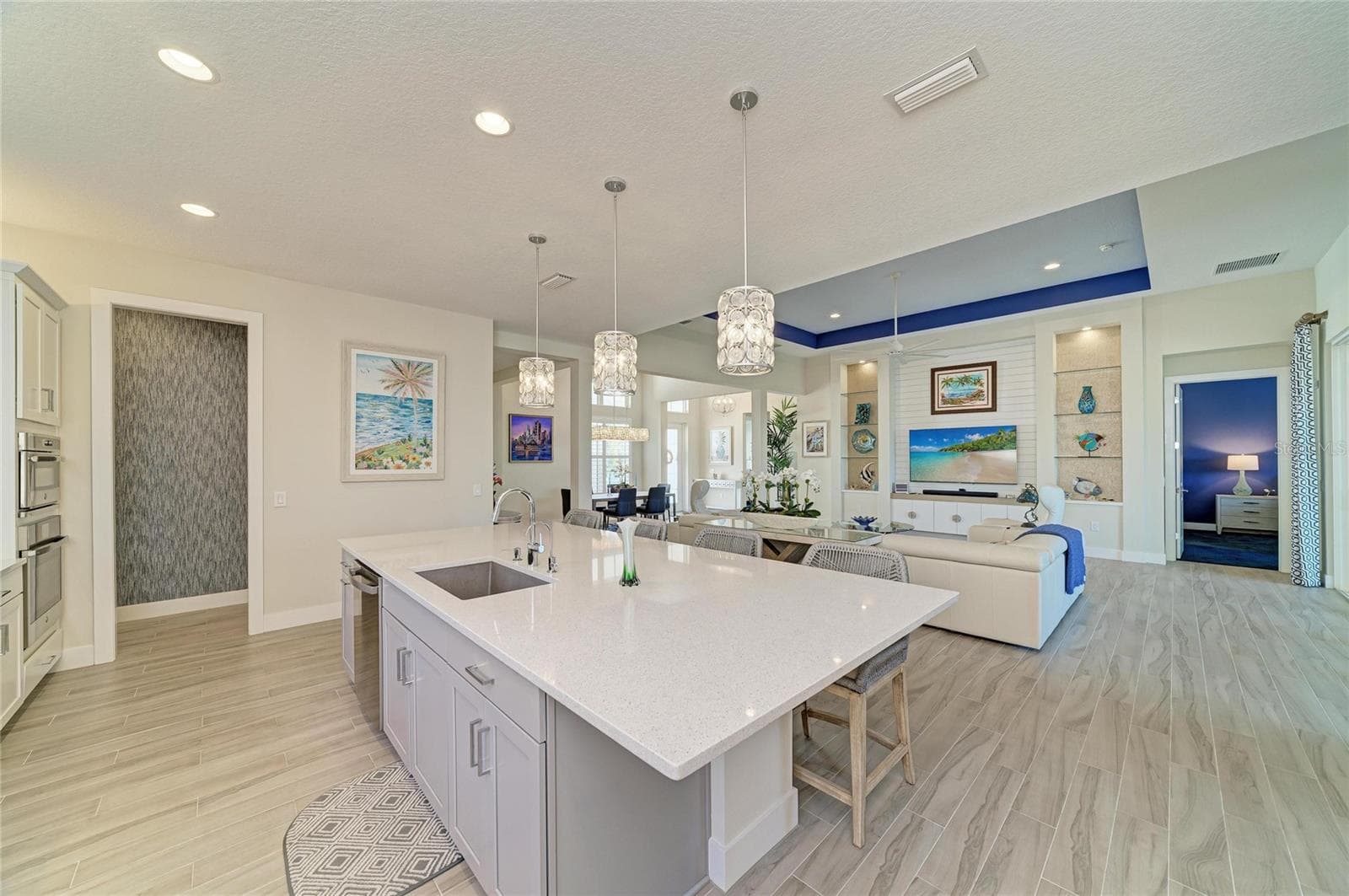 Single Family Residence at 8269 GRANDE SHORES DR, SARASOTA, photo 27 of 90