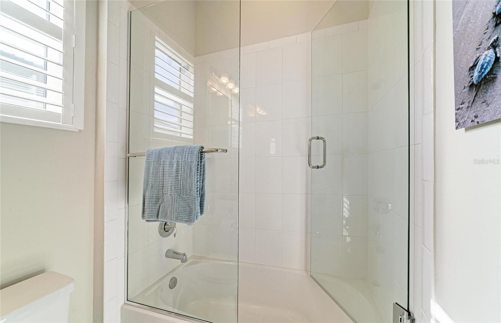 Single Family Residence at 8269 GRANDE SHORES DR, SARASOTA, photo 41 of 90