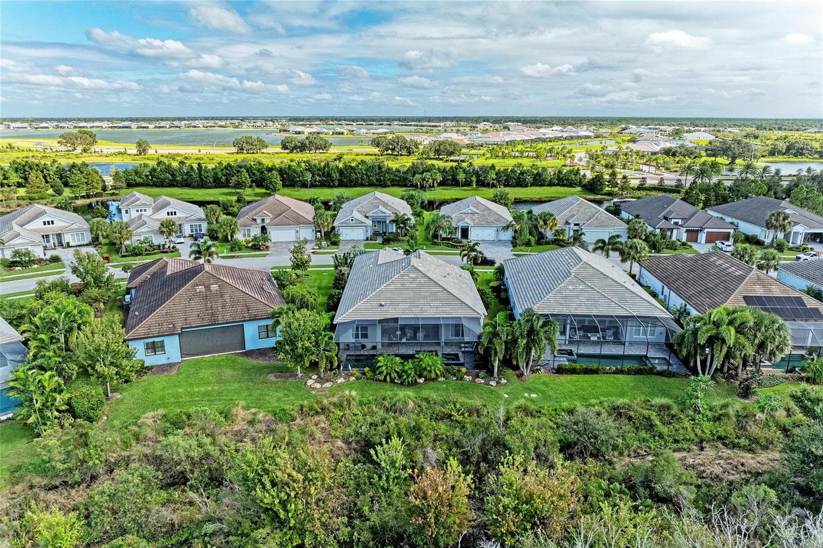 Single Family Residence at 8269 GRANDE SHORES DR, SARASOTA, photo 59 of 90
