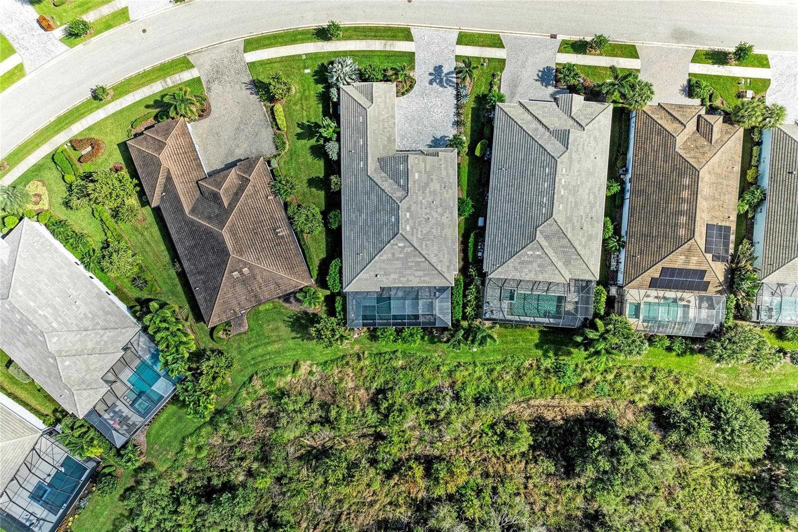 Single Family Residence at 8269 GRANDE SHORES DR, SARASOTA, photo 62 of 90