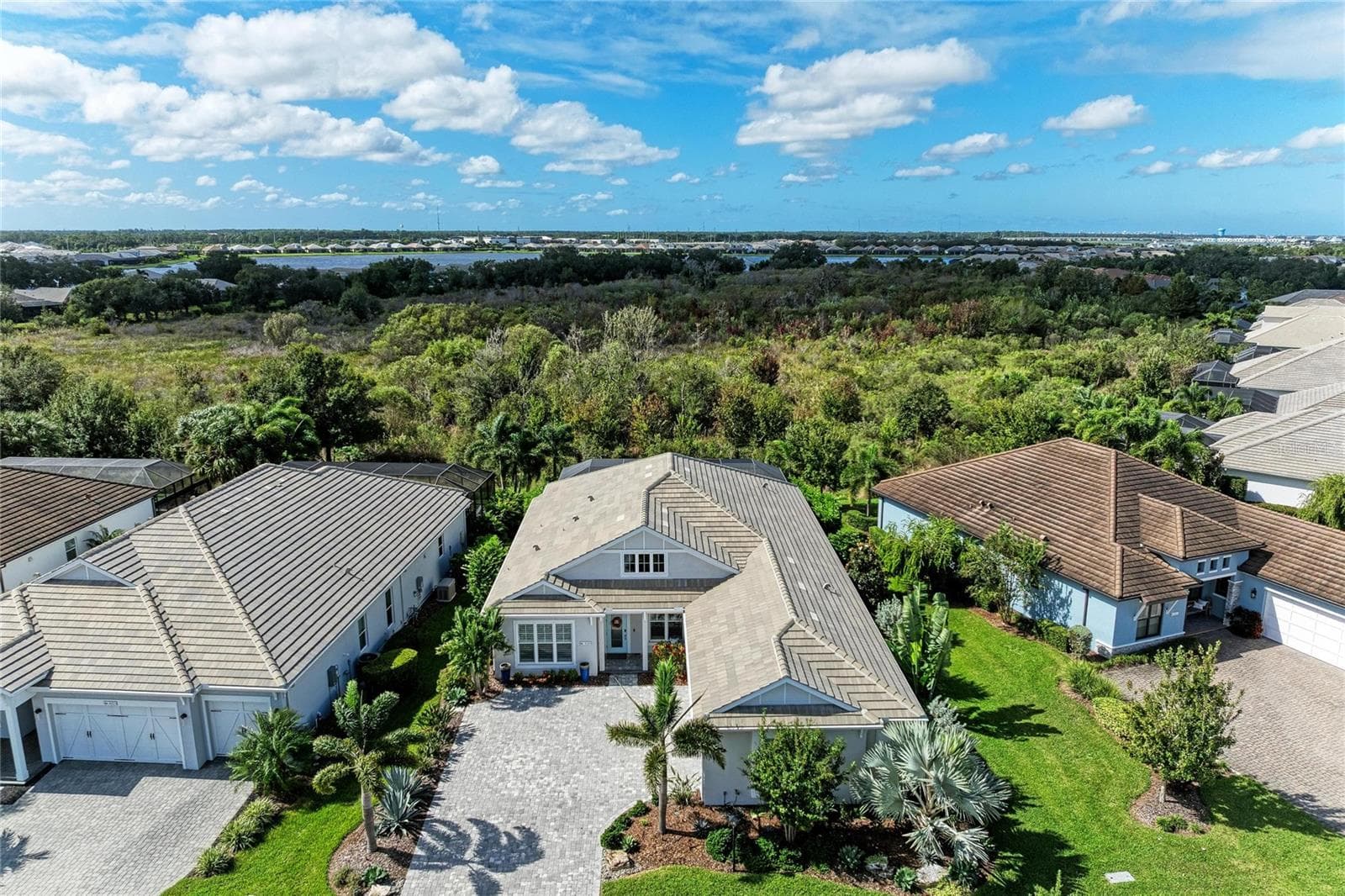 Single Family Residence at 8269 GRANDE SHORES DR, SARASOTA, photo 63 of 90