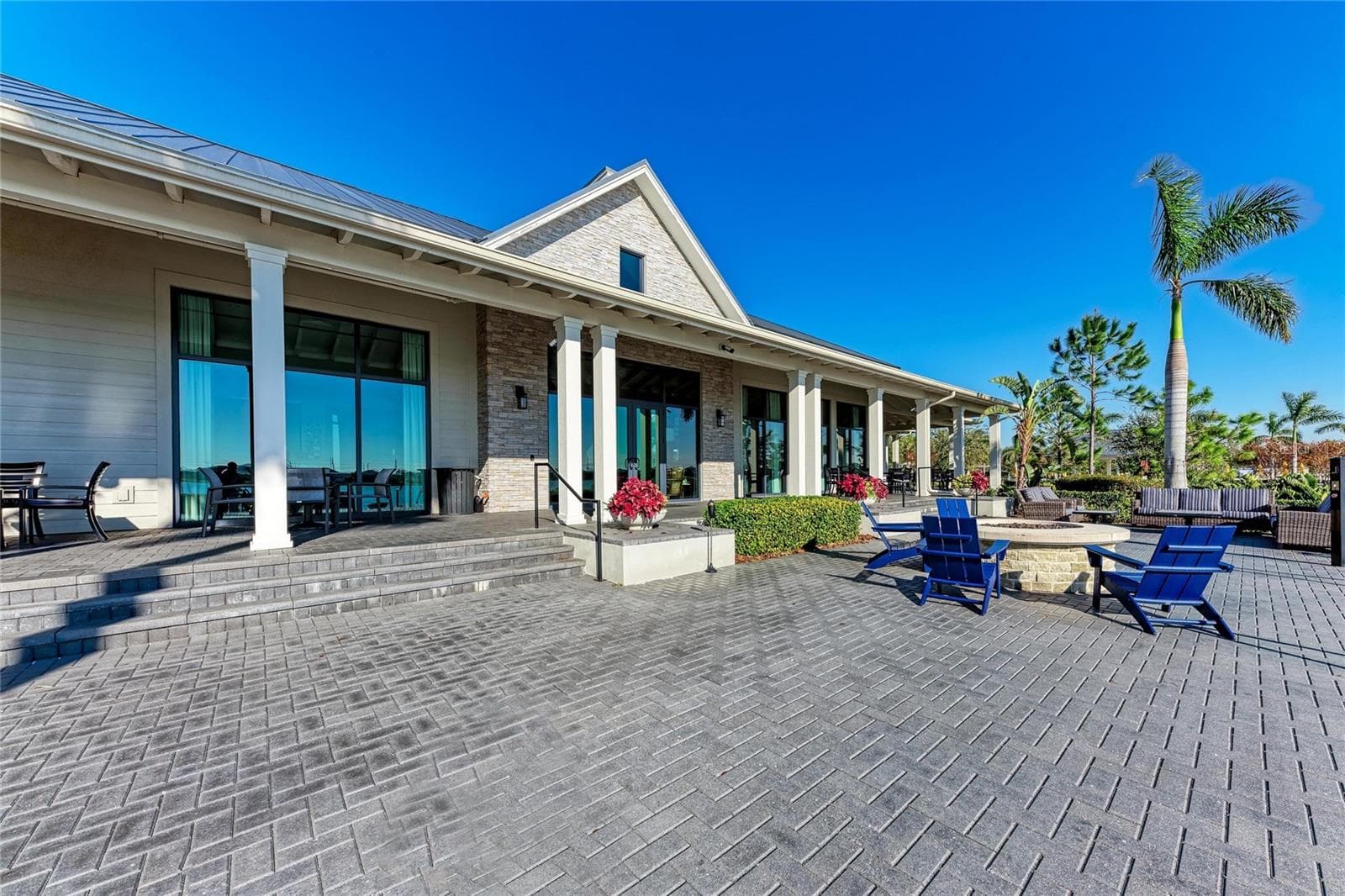Single Family Residence at 8269 GRANDE SHORES DR, SARASOTA, photo 71 of 90