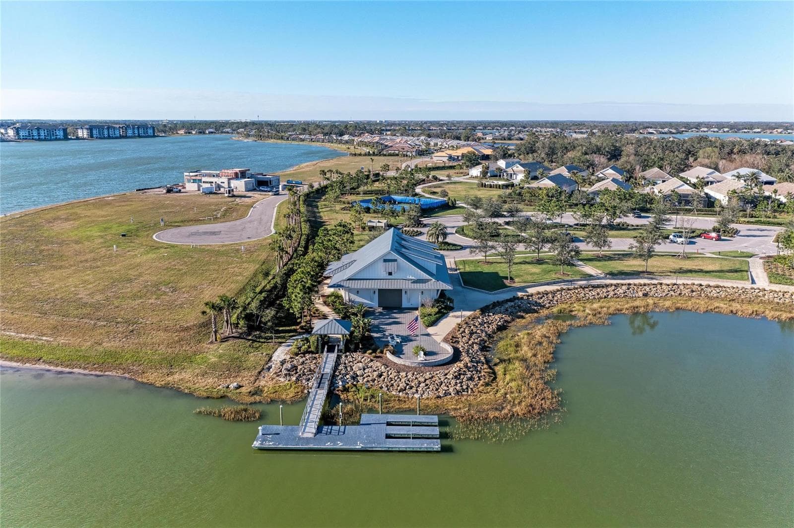 Single Family Residence at 8269 GRANDE SHORES DR, SARASOTA, photo 83 of 90