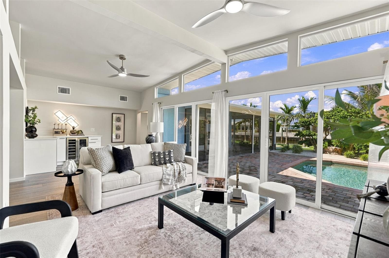 Single Family Residence at 528 KEY ROYALE DR, HOLMES BEACH, photo 22 of 76