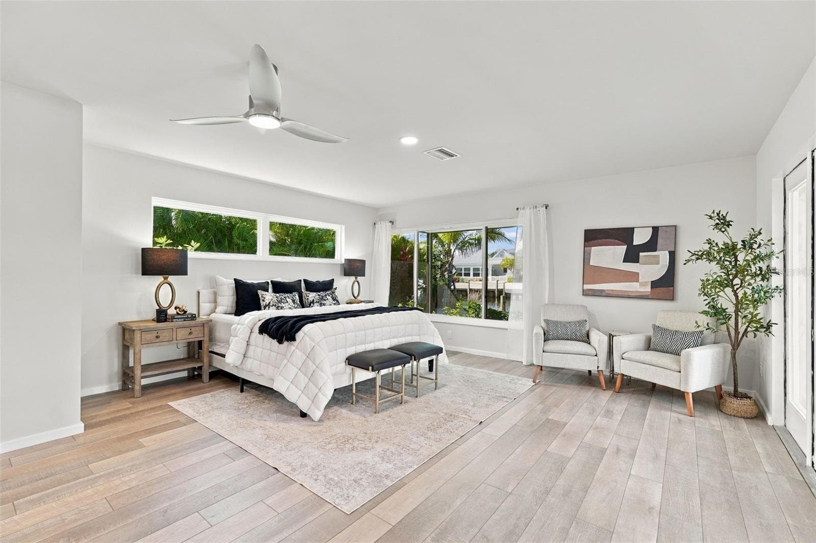 Single Family Residence at 528 KEY ROYALE DR, HOLMES BEACH, photo 28 of 76