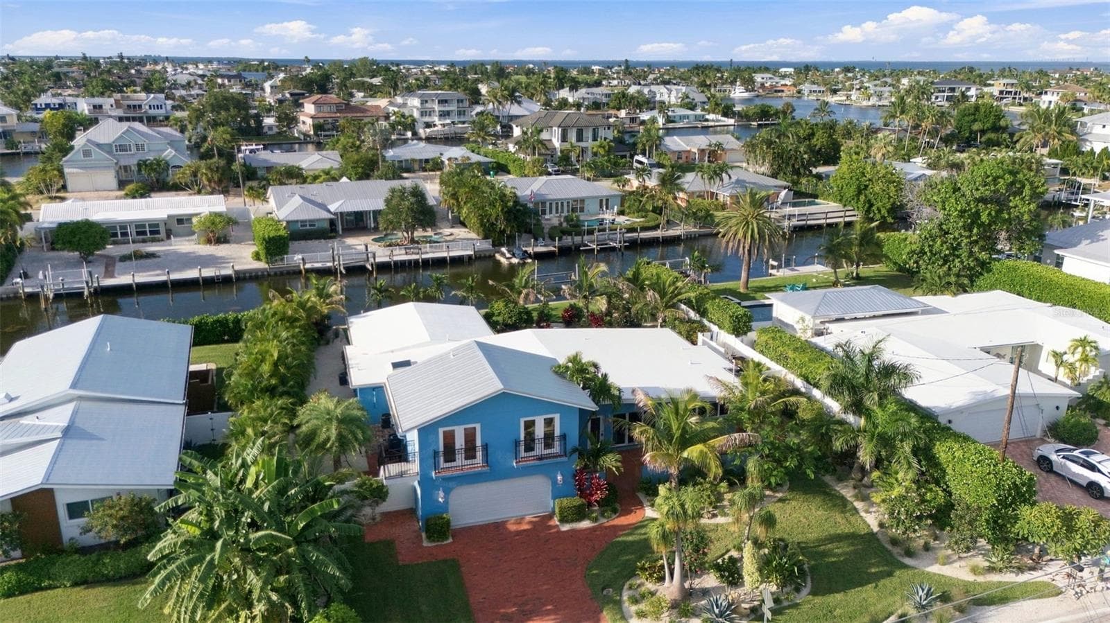 Single Family Residence at 528 KEY ROYALE DR, HOLMES BEACH, photo 63 of 76