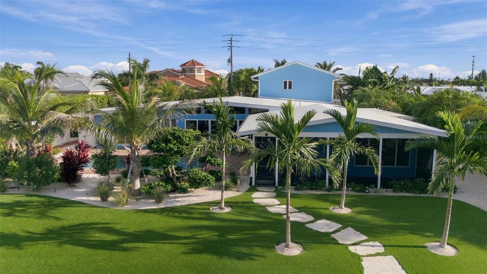 Single Family Residence at 528 KEY ROYALE DR, HOLMES BEACH, photo 67 of 76